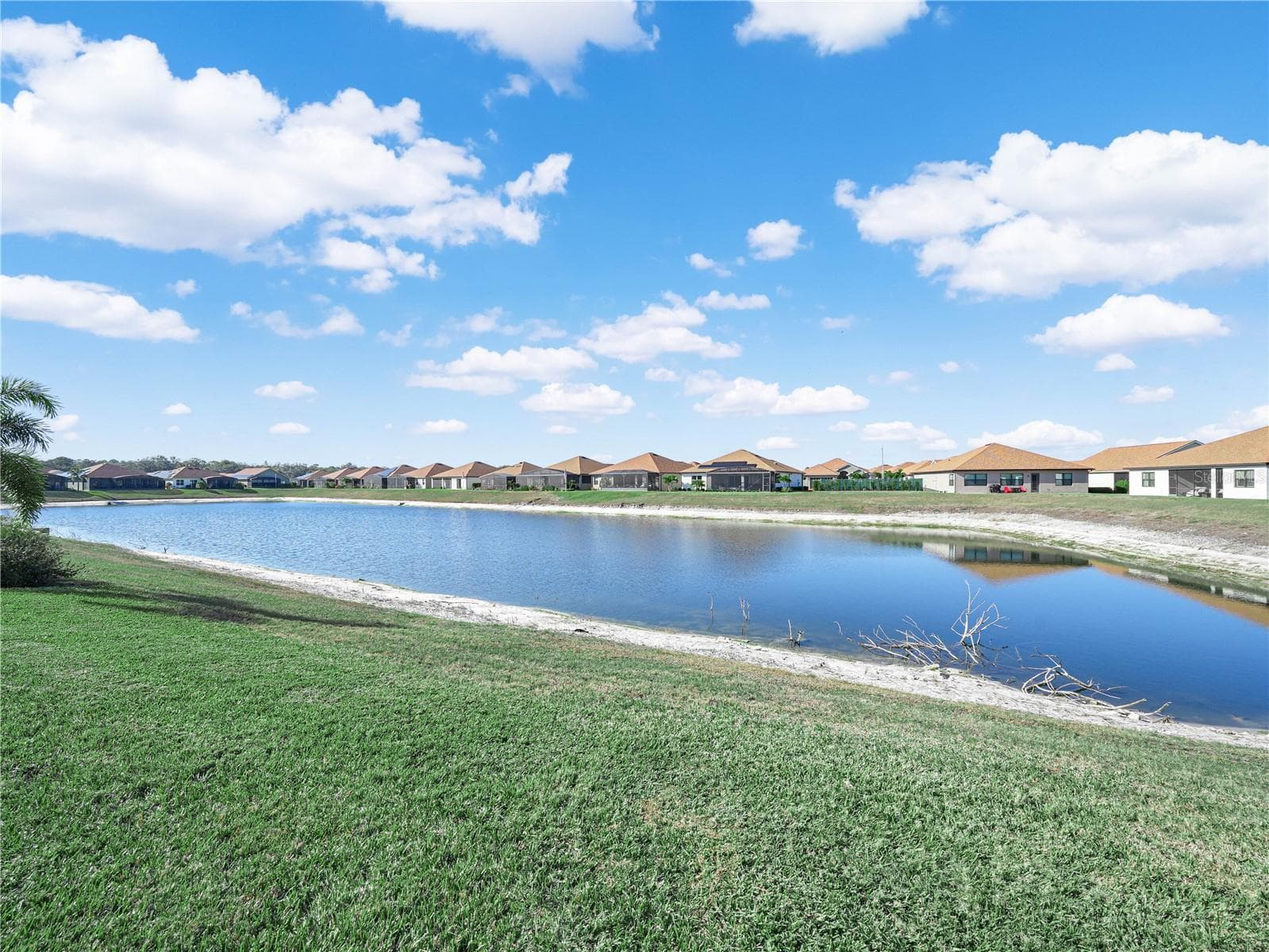 Beautiful Pond View - 6216 PINEHURST LOOP, WINTER HAVEN