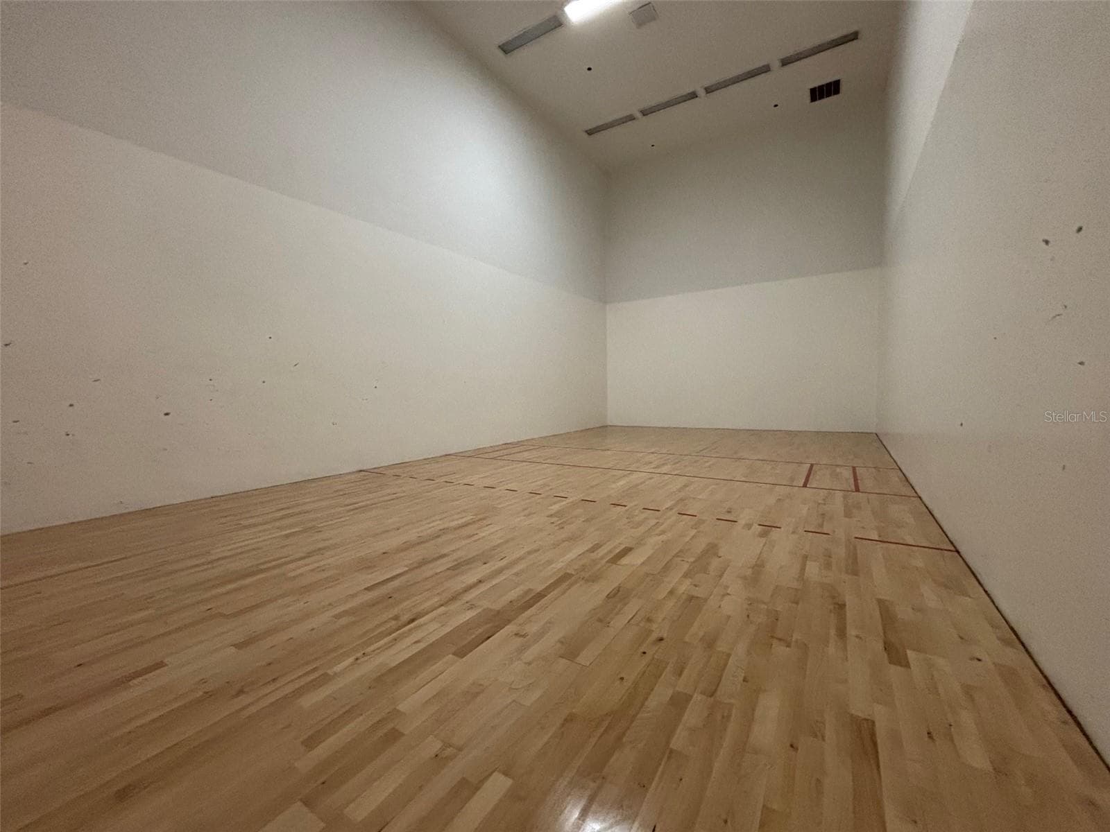 Indoor Racquetball in HFC - 6216 PINEHURST LOOP, WINTER HAVEN