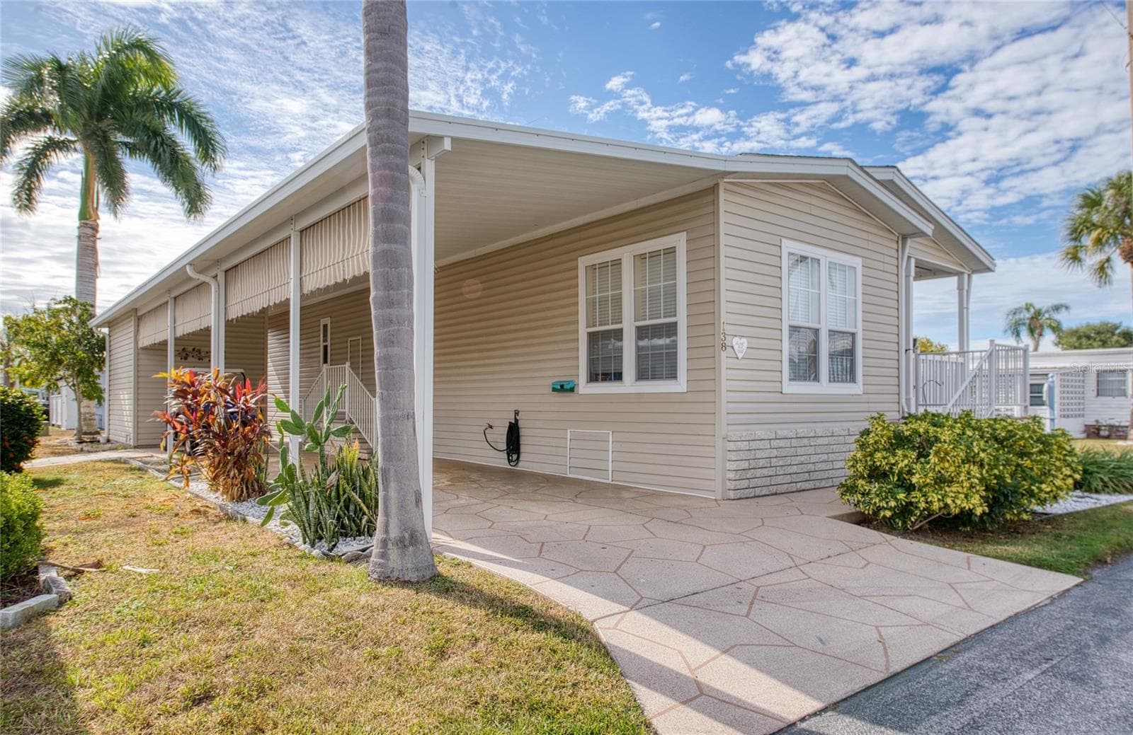 Carport - 18675 US HIGHWAY 19 N #138, CLEARWATER