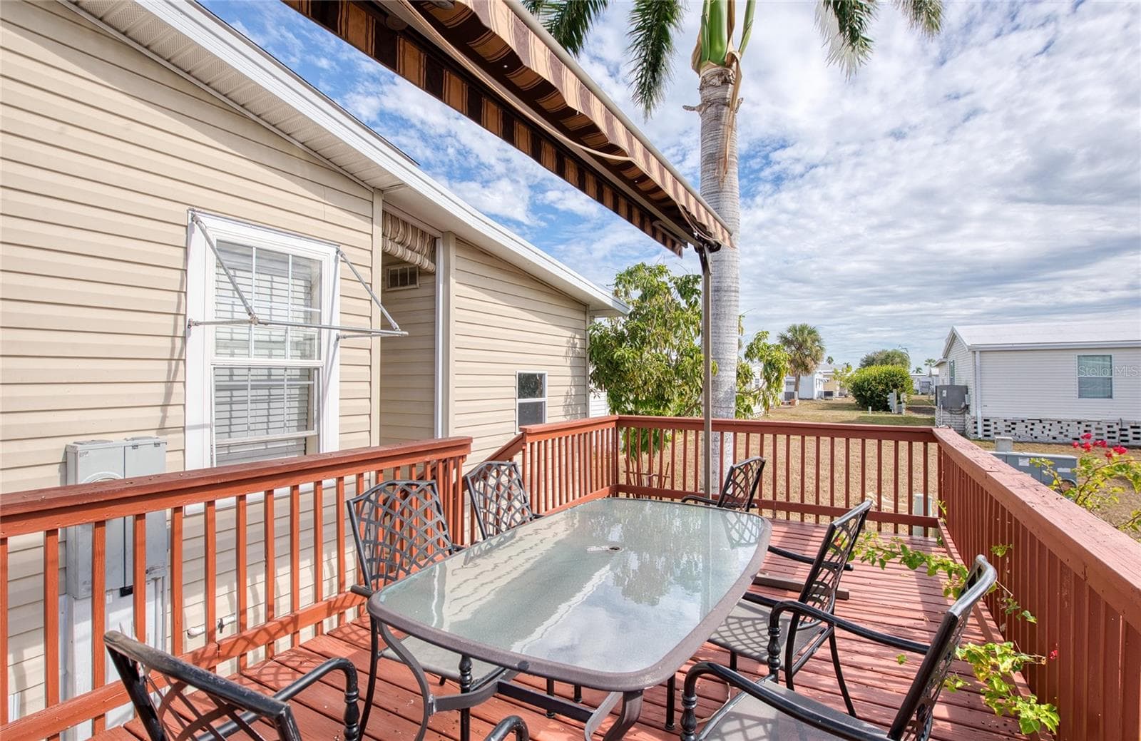 Raised Deck and Cover - 18675 US HIGHWAY 19 N #138, CLEARWATER