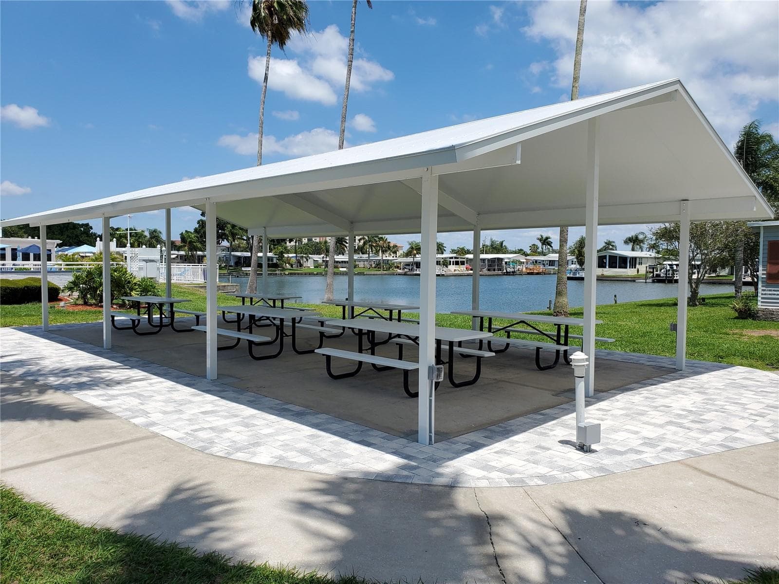 Covered Meeting Area - 18675 US HIGHWAY 19 N #138, CLEARWATER