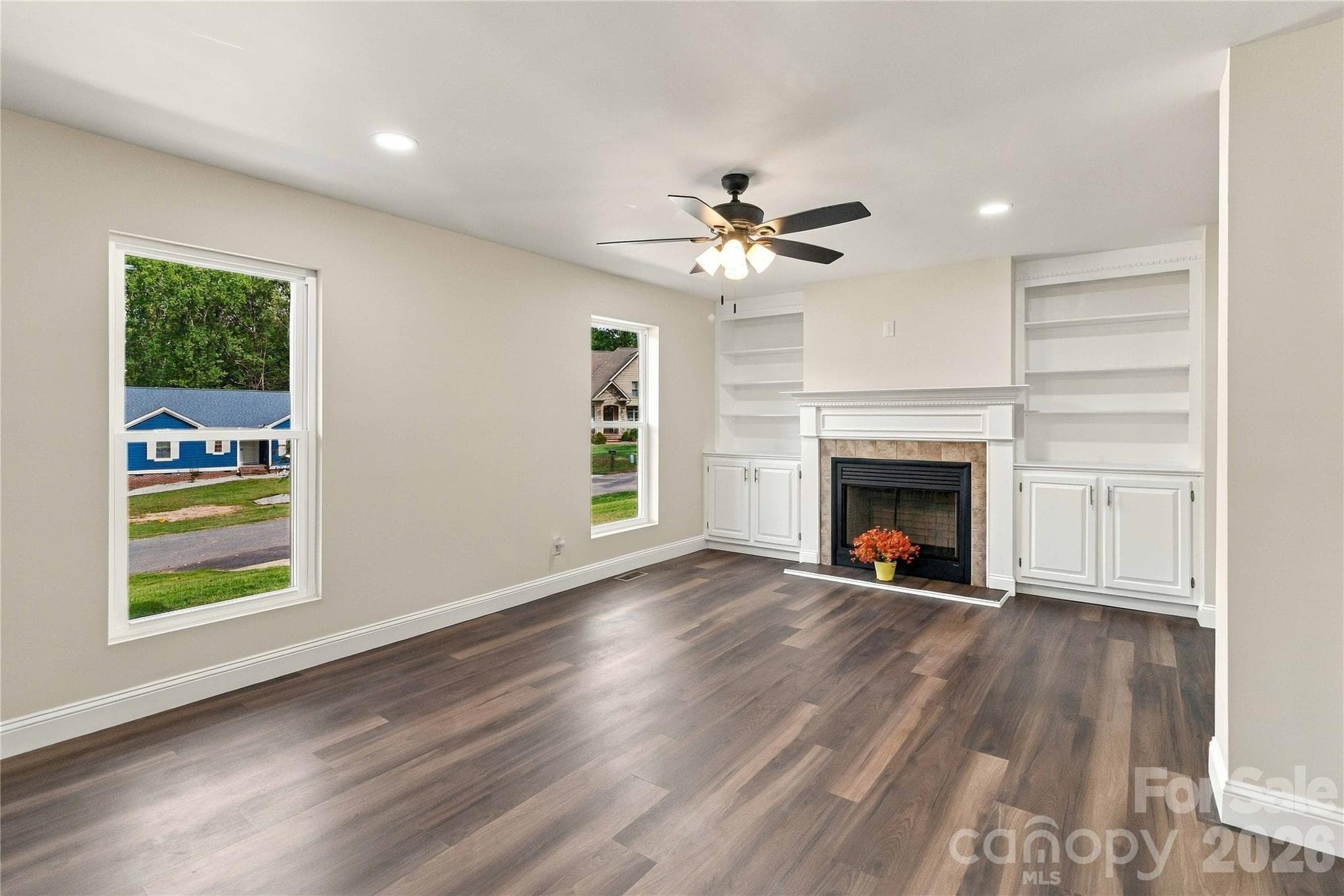 Single Family Residence at 111 Education Lane, York, photo 6 of 37