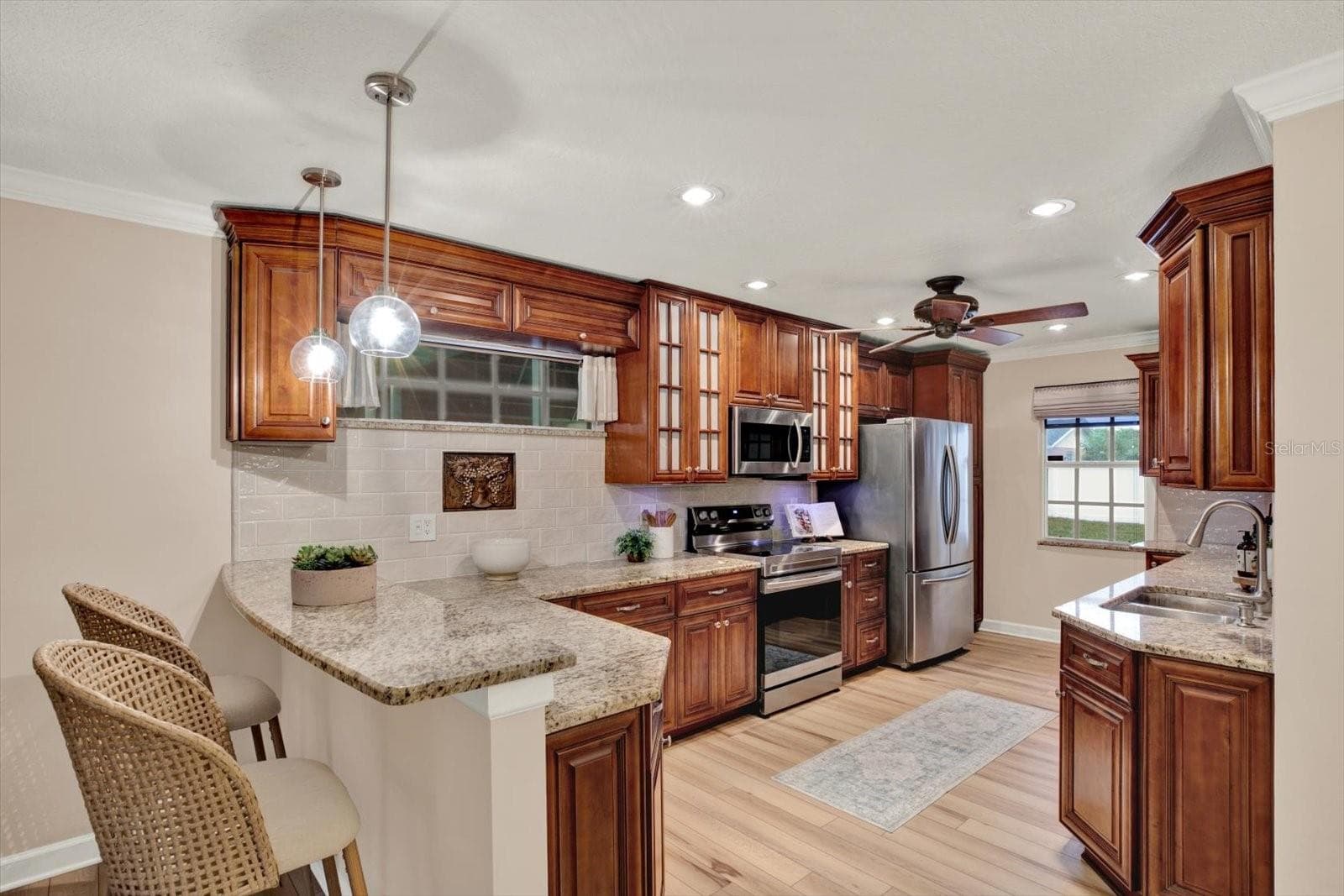 Kitchen - 9010 LAKE PLACE LN, TAMPA