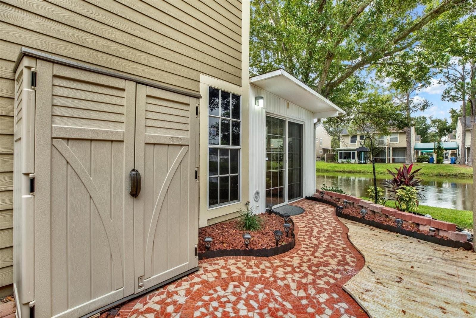 Deck Area - 9010 LAKE PLACE LN, TAMPA