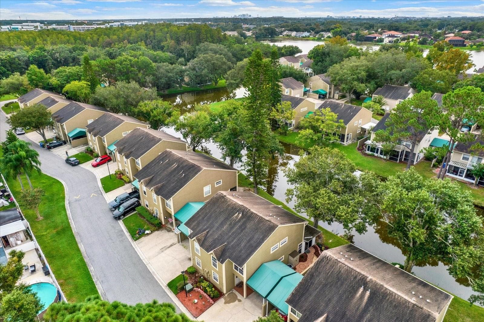 Aerial View - 9010 LAKE PLACE LN, TAMPA