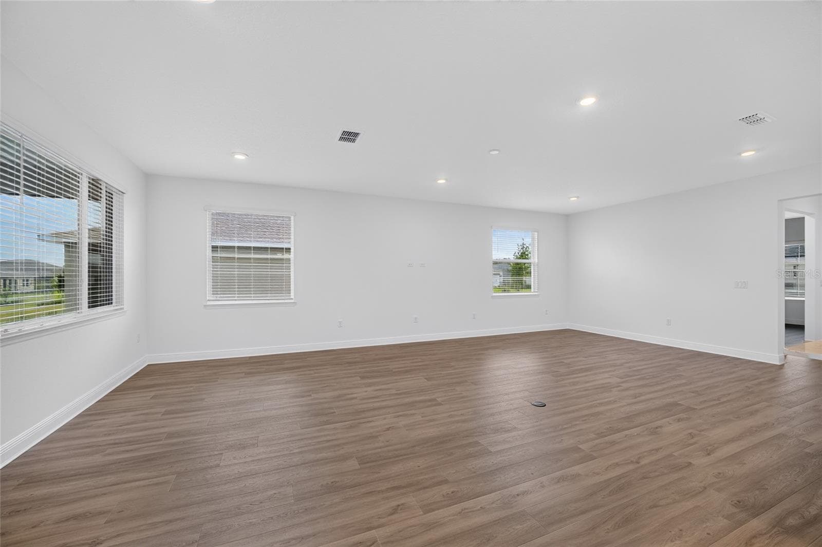 Single Family Residence at 10424 SW 106TH CT, OCALA, photo 12 of 60
