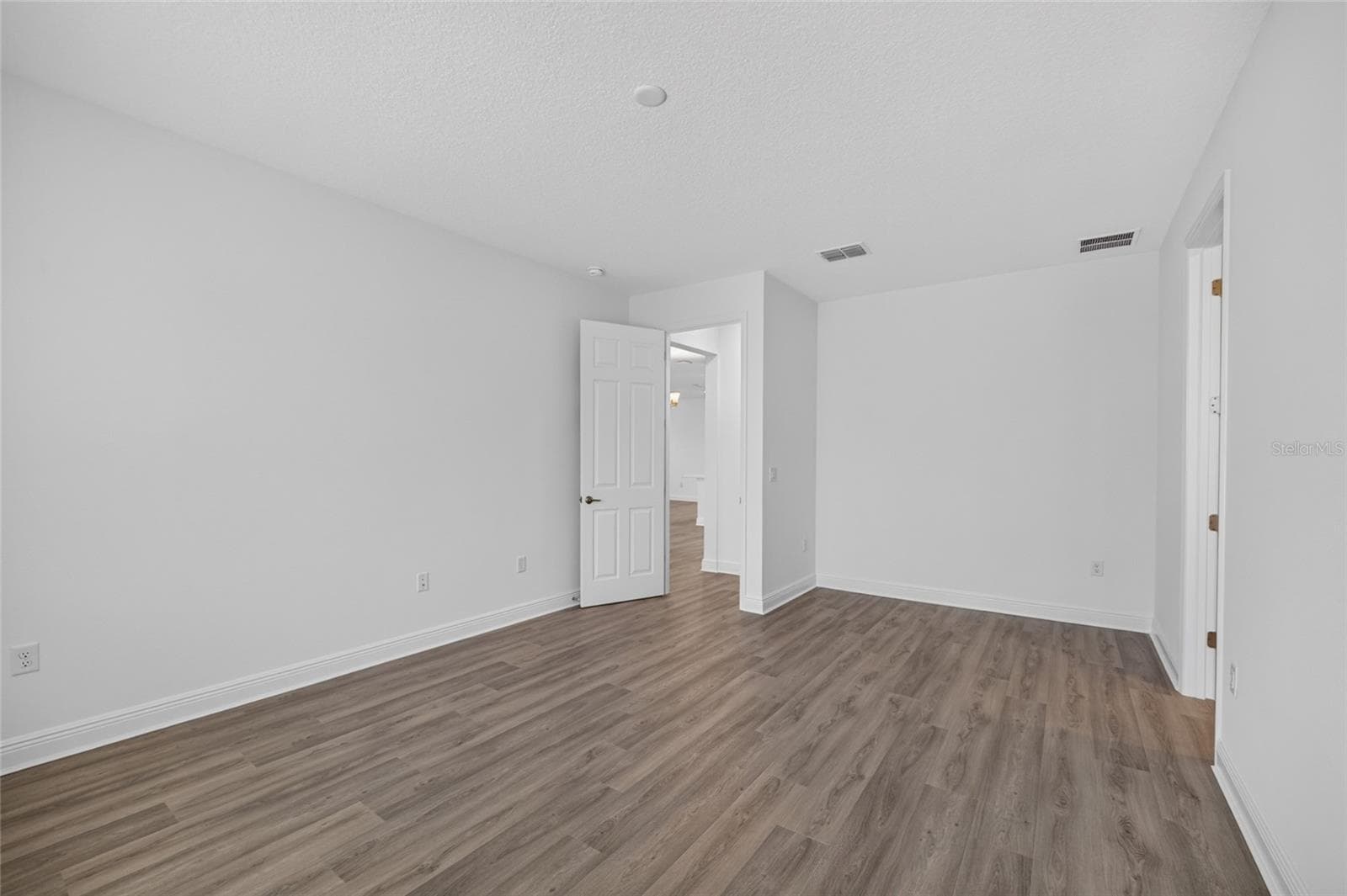 Single Family Residence at 10424 SW 106TH CT, OCALA, photo 32 of 60