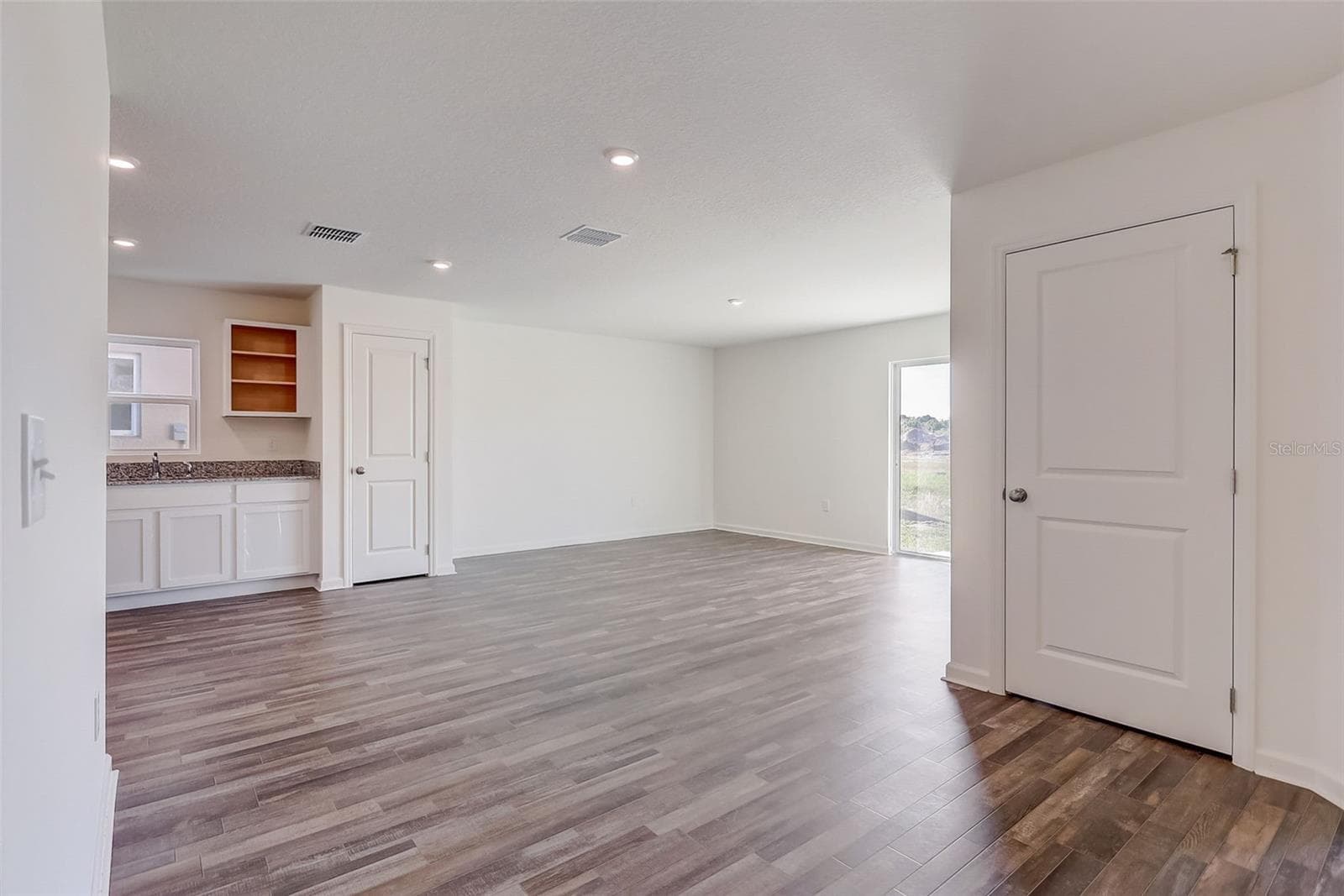 Single Family Residence at 741 BIANCA AVE S, LEHIGH ACRES, photo 9 of 35