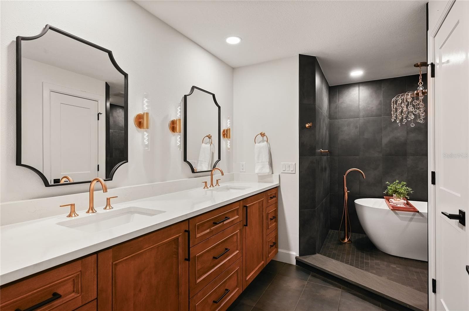 Condominium at 219 QUAYSIDE CIR #B9, MAITLAND, photo 23 of 49