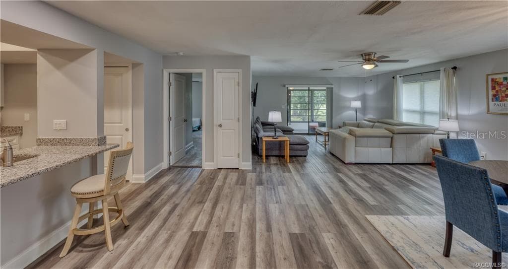 Villa at 85 GOLFVIEW DR, HOMOSASSA, photo 3 of 19