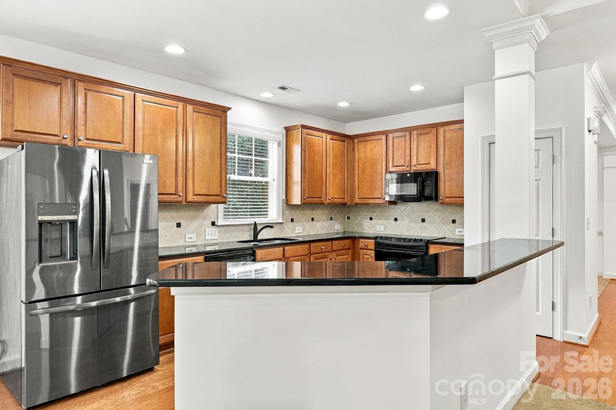 Single Family Residence at 17625 Harbor Walk Drive, Cornelius, photo 13 of 48