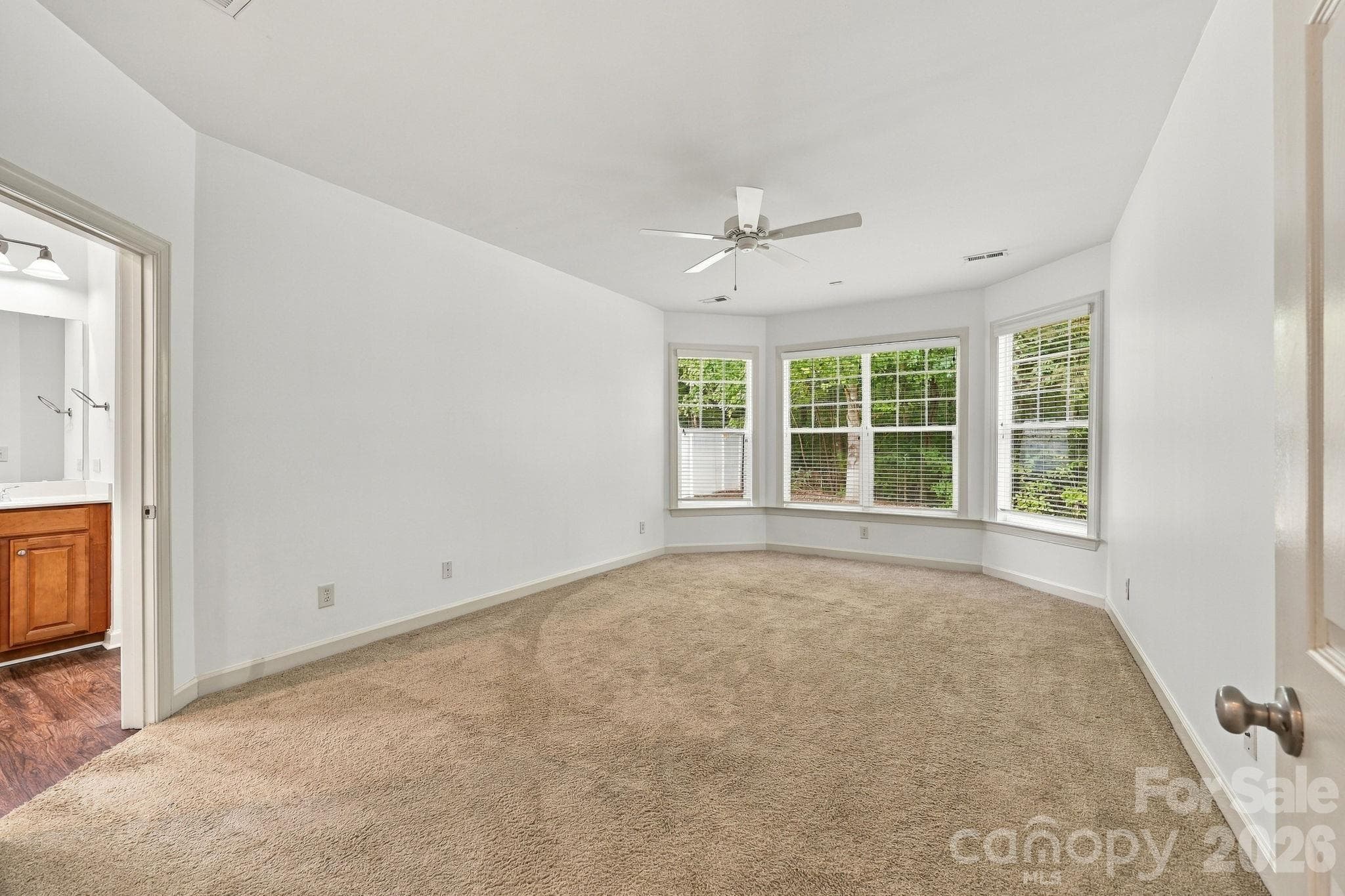 Single Family Residence at 17625 Harbor Walk Drive, Cornelius, photo 22 of 48
