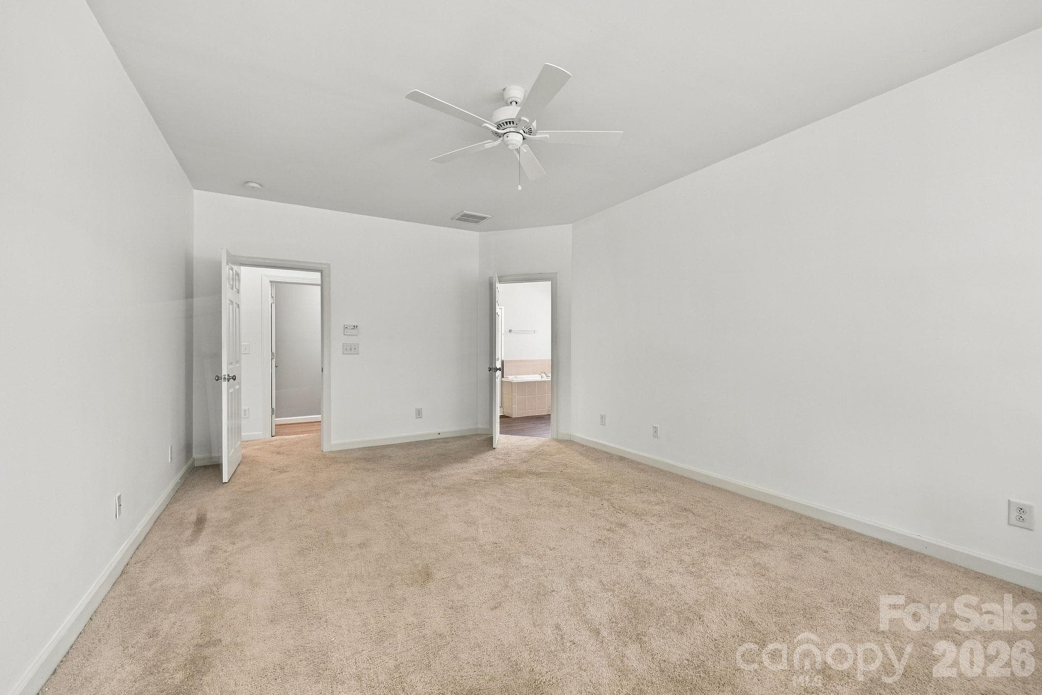 Single Family Residence at 17625 Harbor Walk Drive, Cornelius, photo 23 of 48