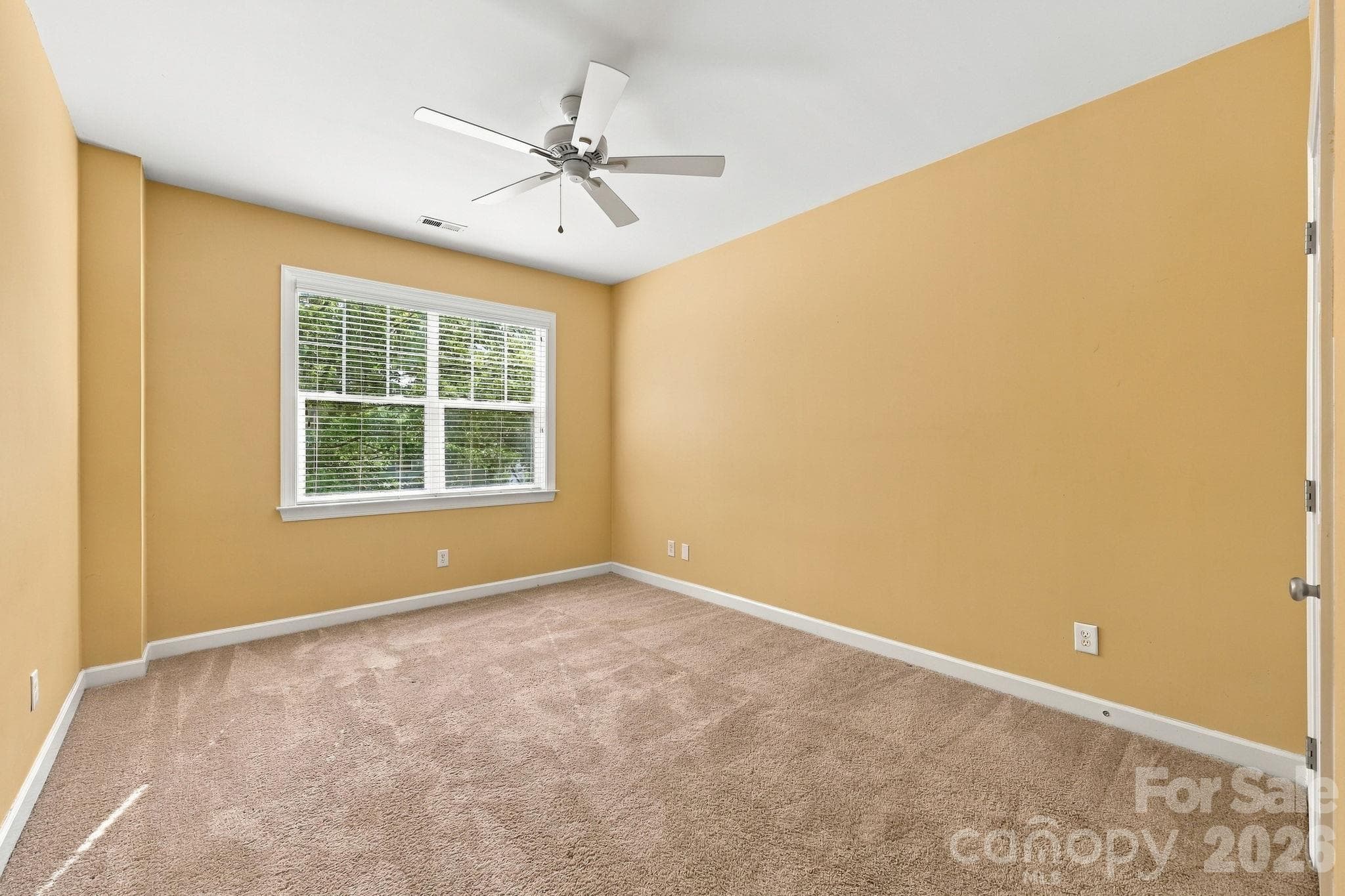 Single Family Residence at 17625 Harbor Walk Drive, Cornelius, photo 33 of 48