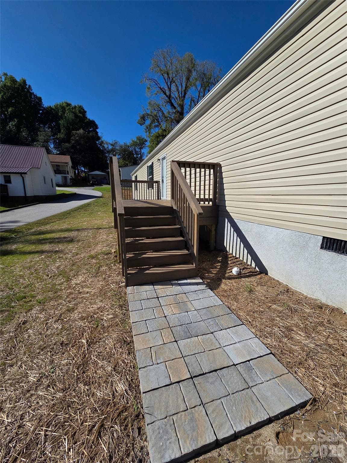 Single Family Residence at 155 Fourth C Street, Marion, photo 6 of 22