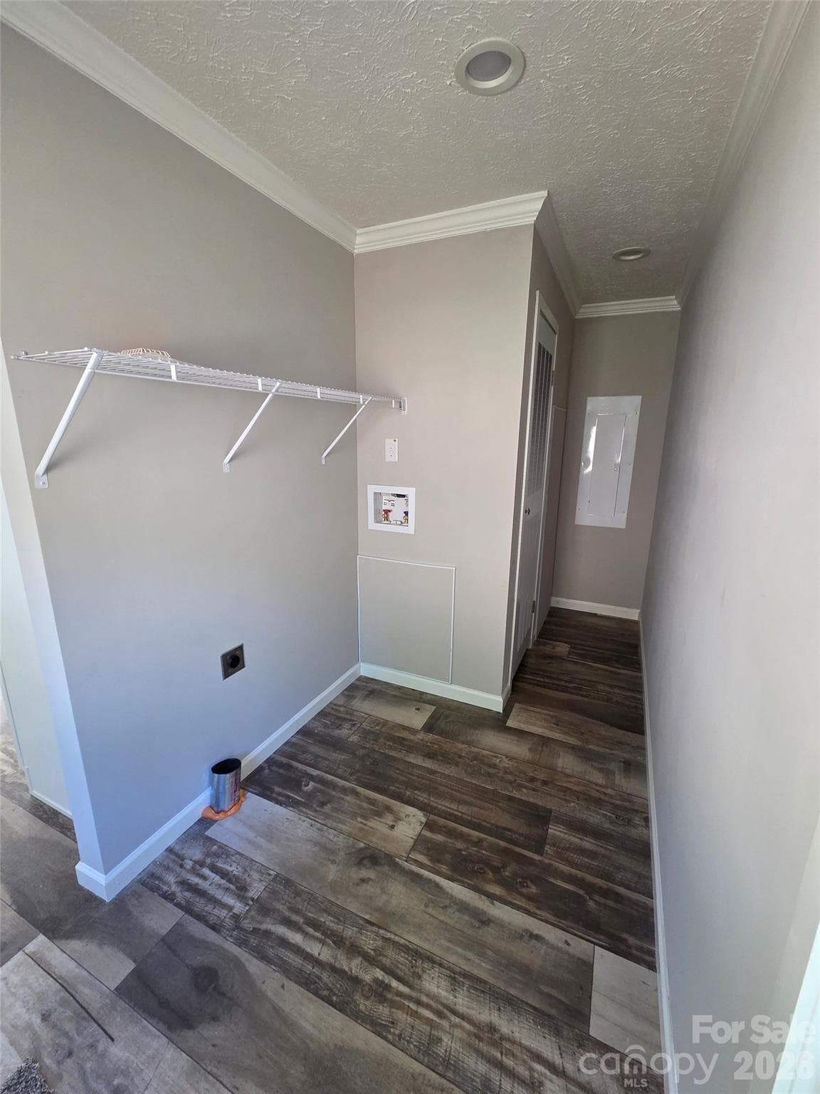 Single Family Residence at 155 Fourth C Street, Marion, photo 9 of 22