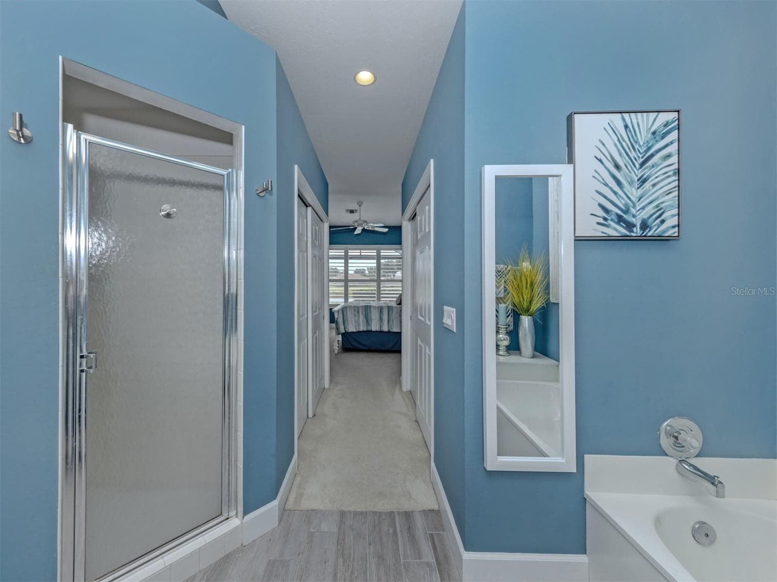 Single Family Residence at 565 FALLBROOK DR, VENICE, photo 22 of 70