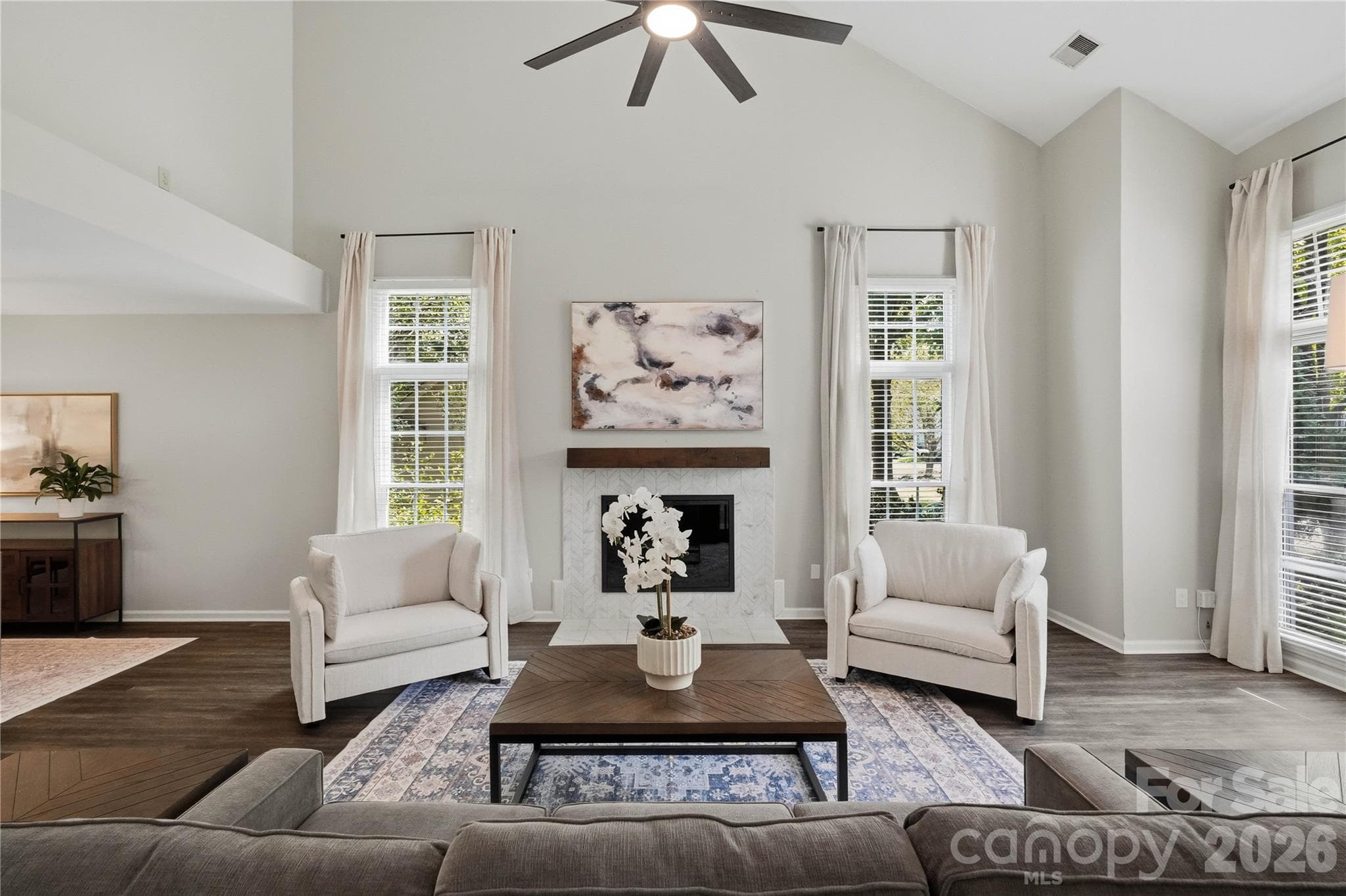 Single Family Residence at 2815 Winghaven Lane, Charlotte, photo 3 of 45