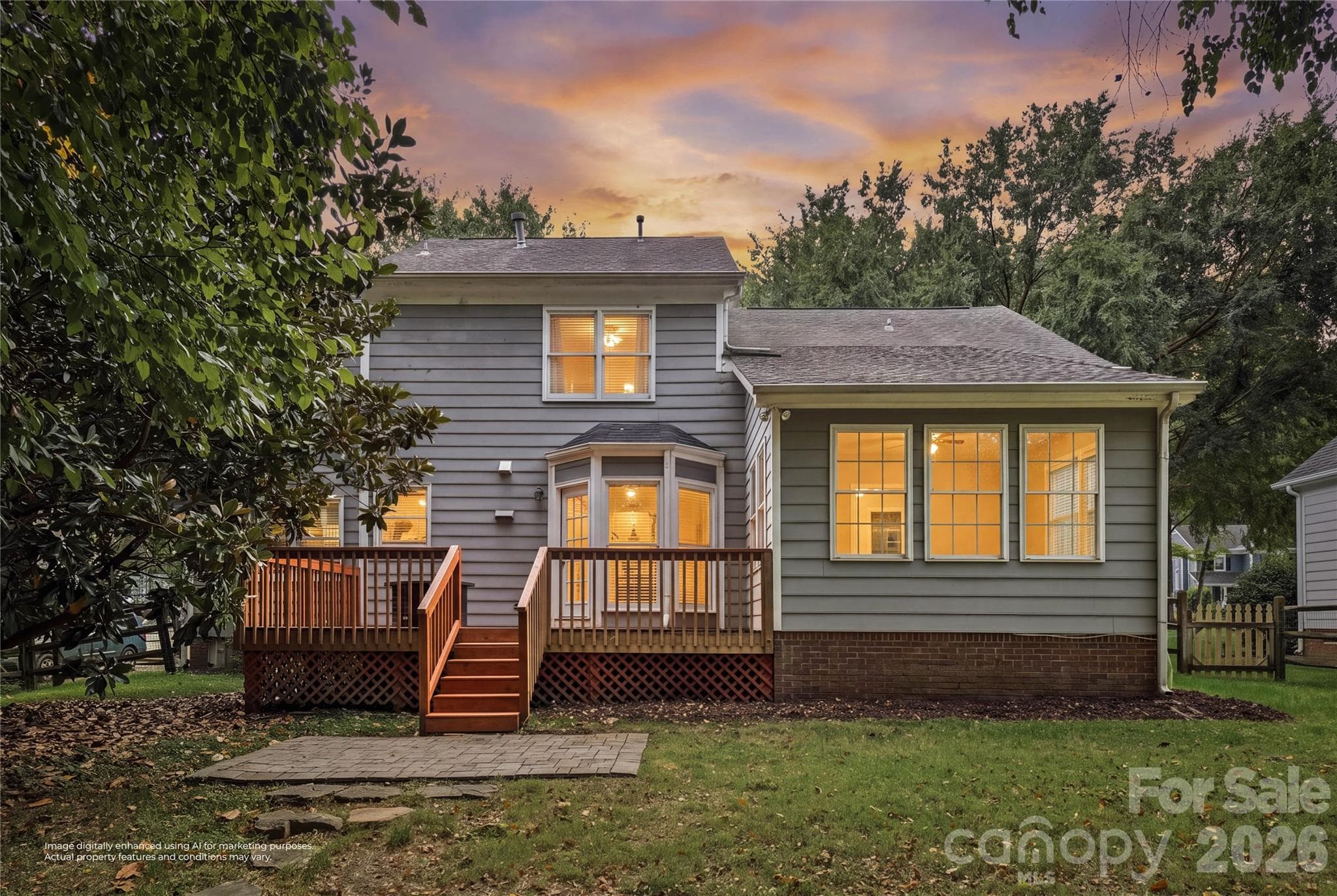 Single Family Residence at 2815 Winghaven Lane, Charlotte, photo 10 of 45