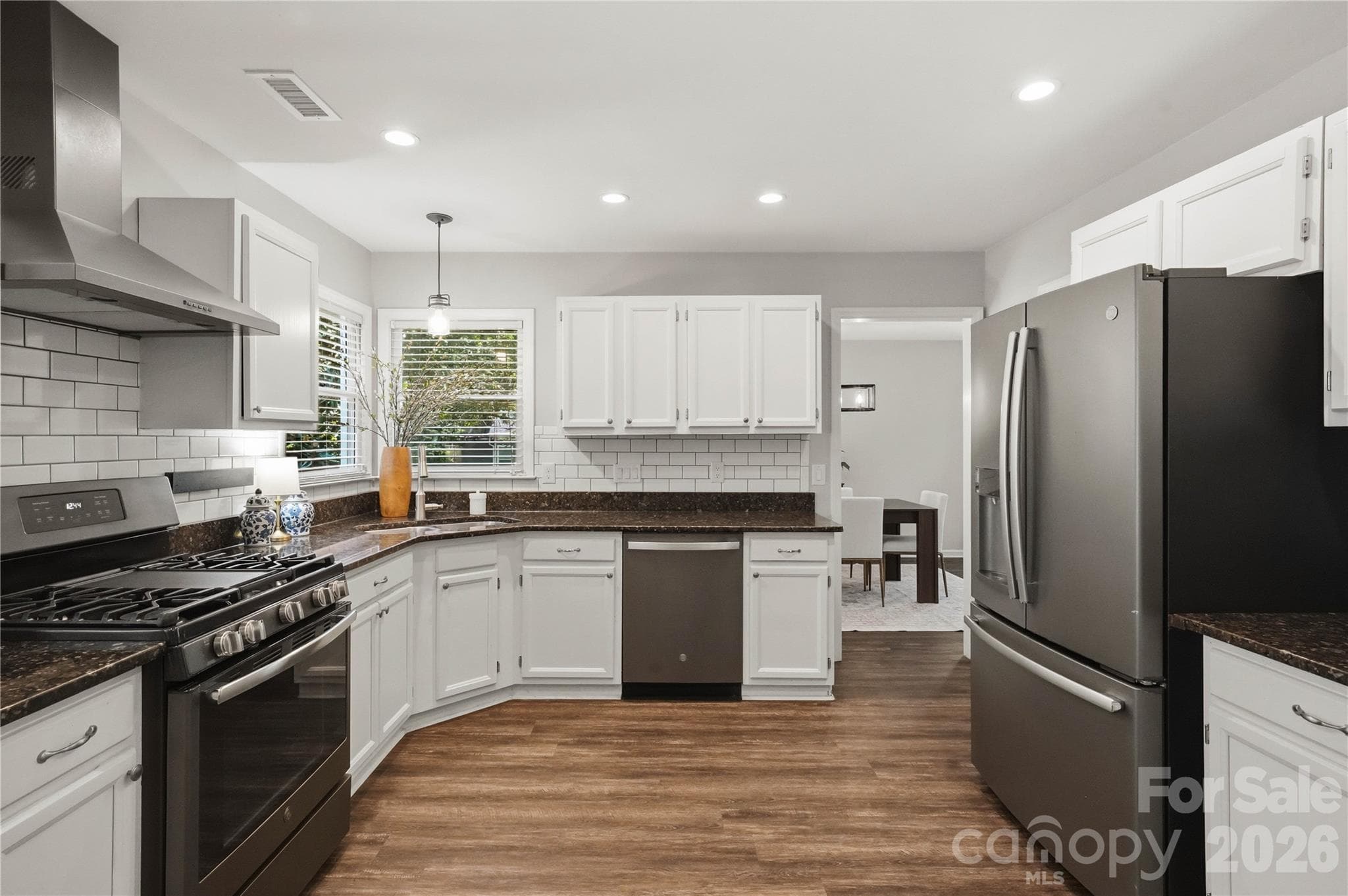Single Family Residence at 2815 Winghaven Lane, Charlotte, photo 26 of 45