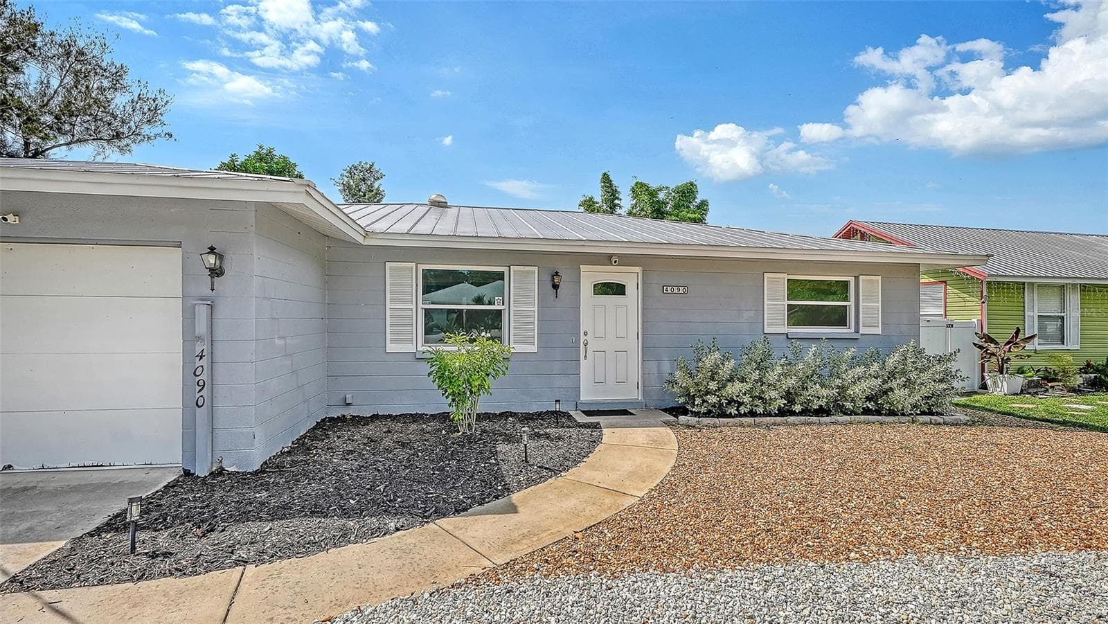 Single Family Residence at 4090 GROVELAND AVE, SARASOTA, photo 2 of 24
