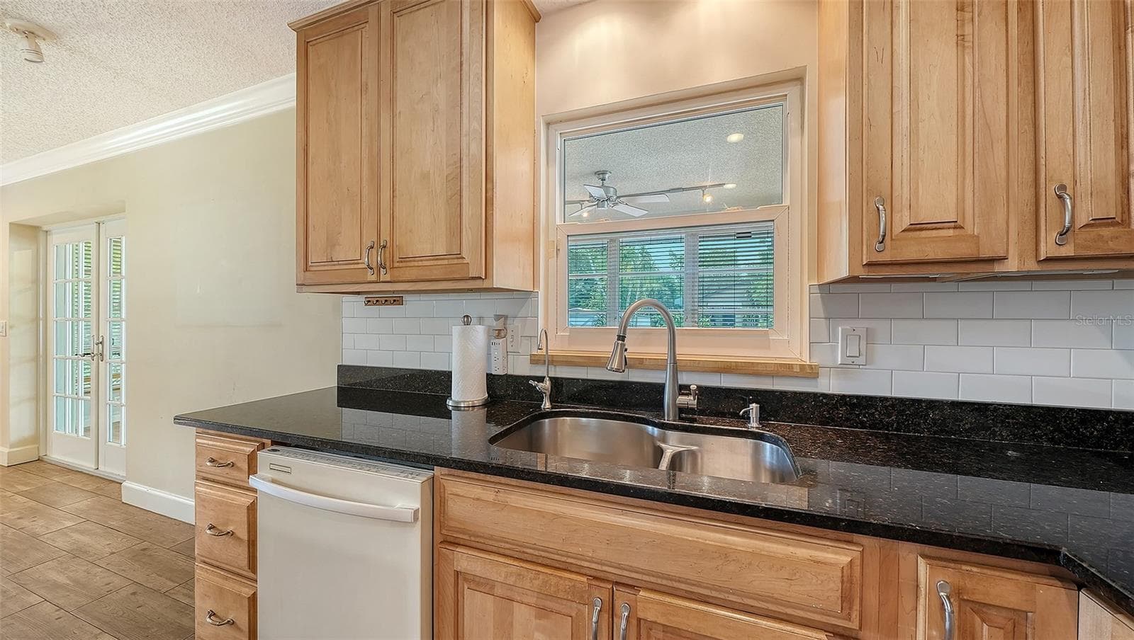 Single Family Residence at 4090 GROVELAND AVE, SARASOTA, photo 9 of 24