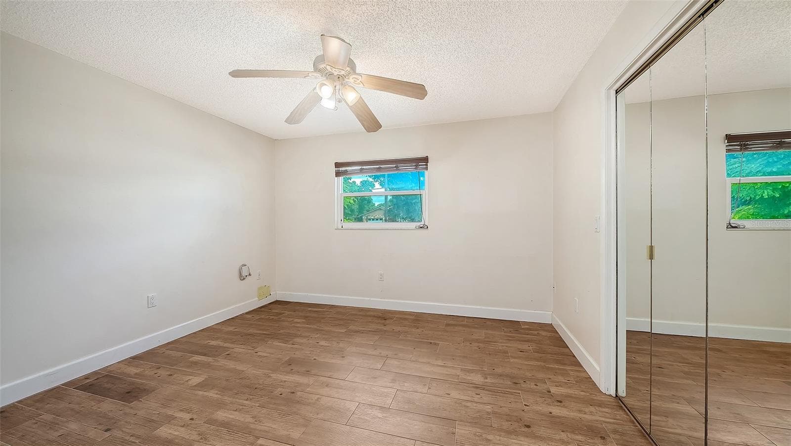 Single Family Residence at 4090 GROVELAND AVE, SARASOTA, photo 16 of 24
