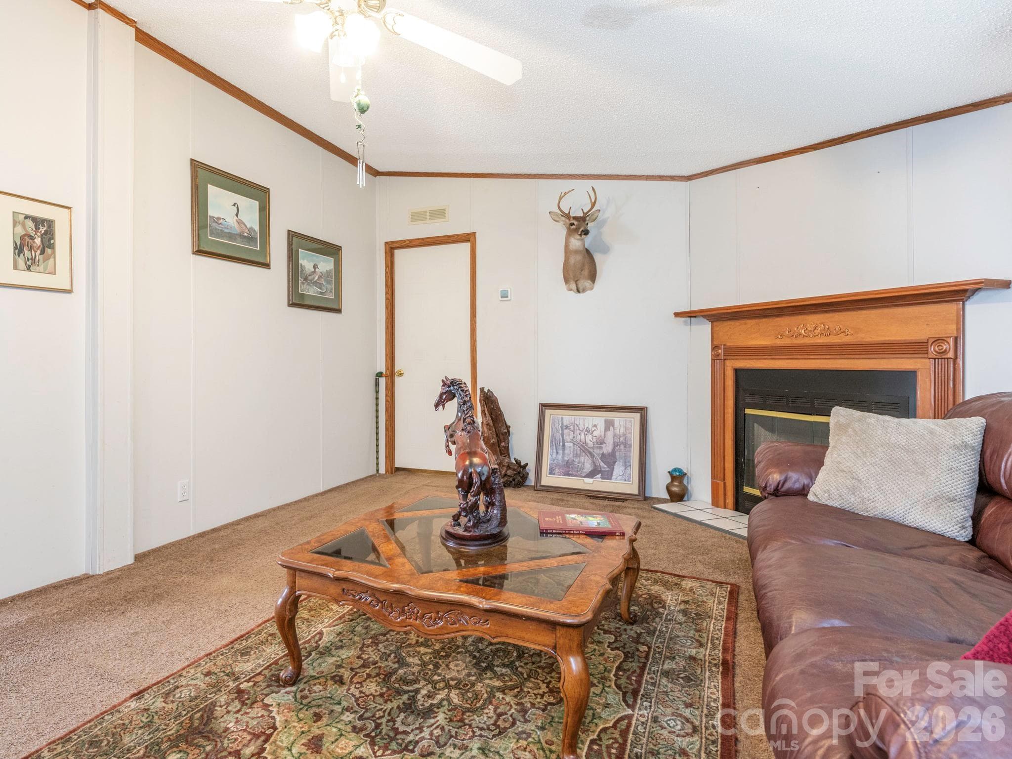 Den - 2292 Thornwell Road, Lancaster