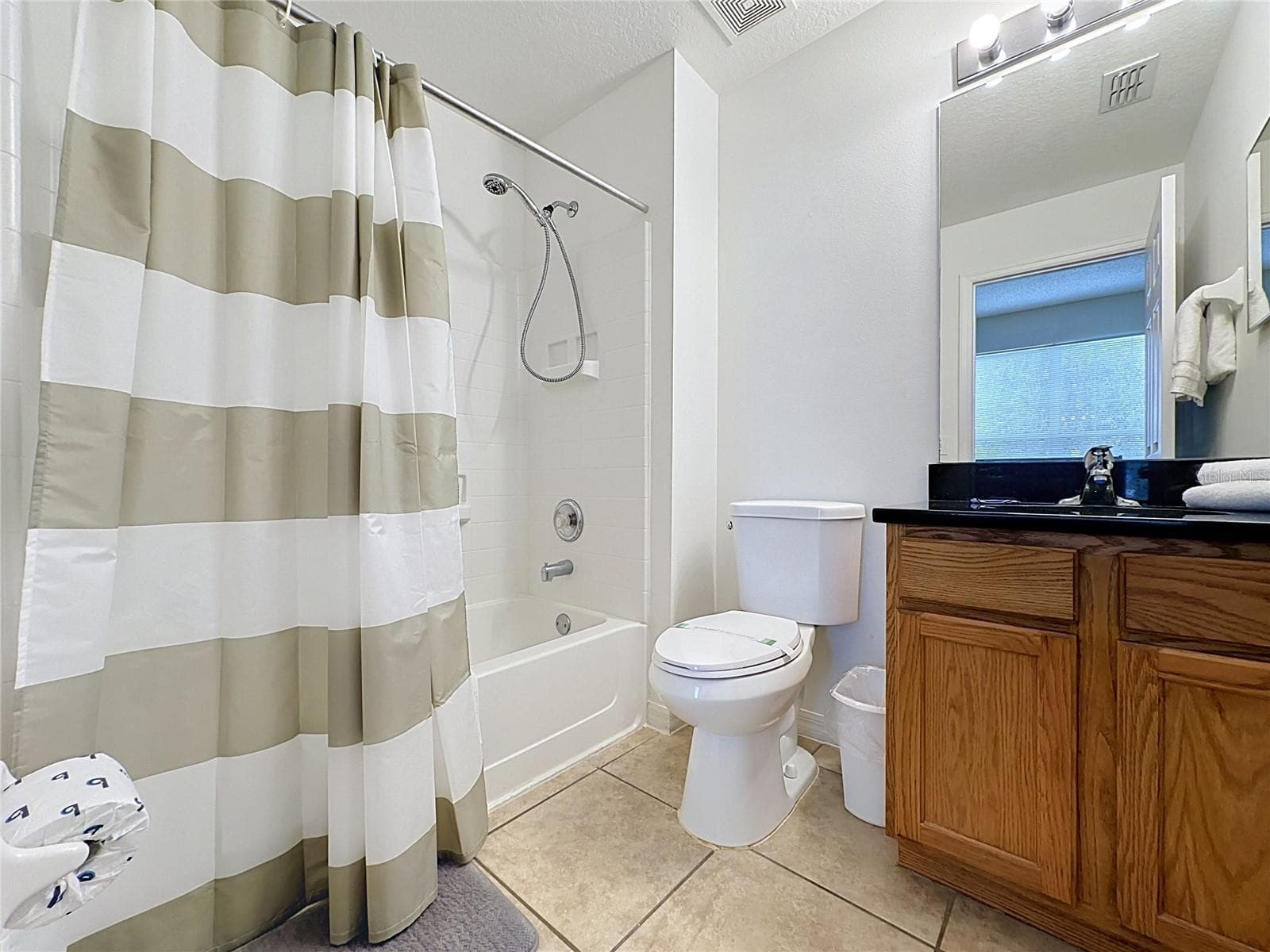 Ensuite Bathroom #2 - 3029 BARBADOS LN, HAINES CITY