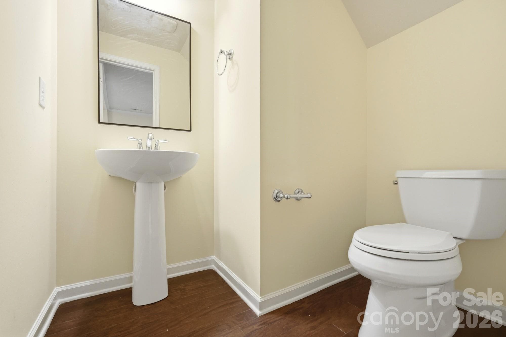 Townhouse at 16852 Dunaverty Place, Charlotte, photo 19 of 45