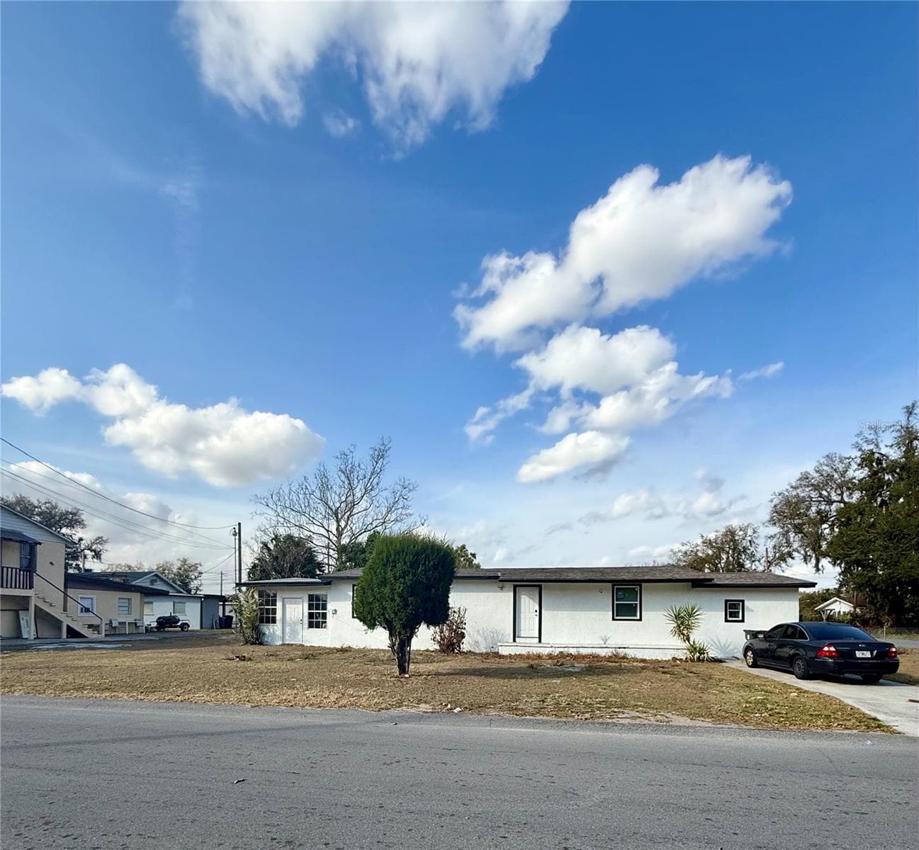 Single Family Residence at 1550 E BAY ST, BARTOW, photo 2 of 18