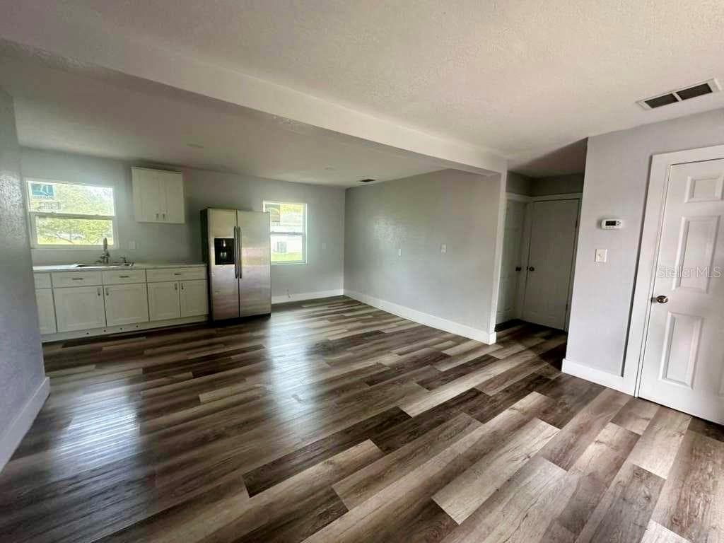 Single Family Residence at 1550 E BAY ST, BARTOW, photo 4 of 18