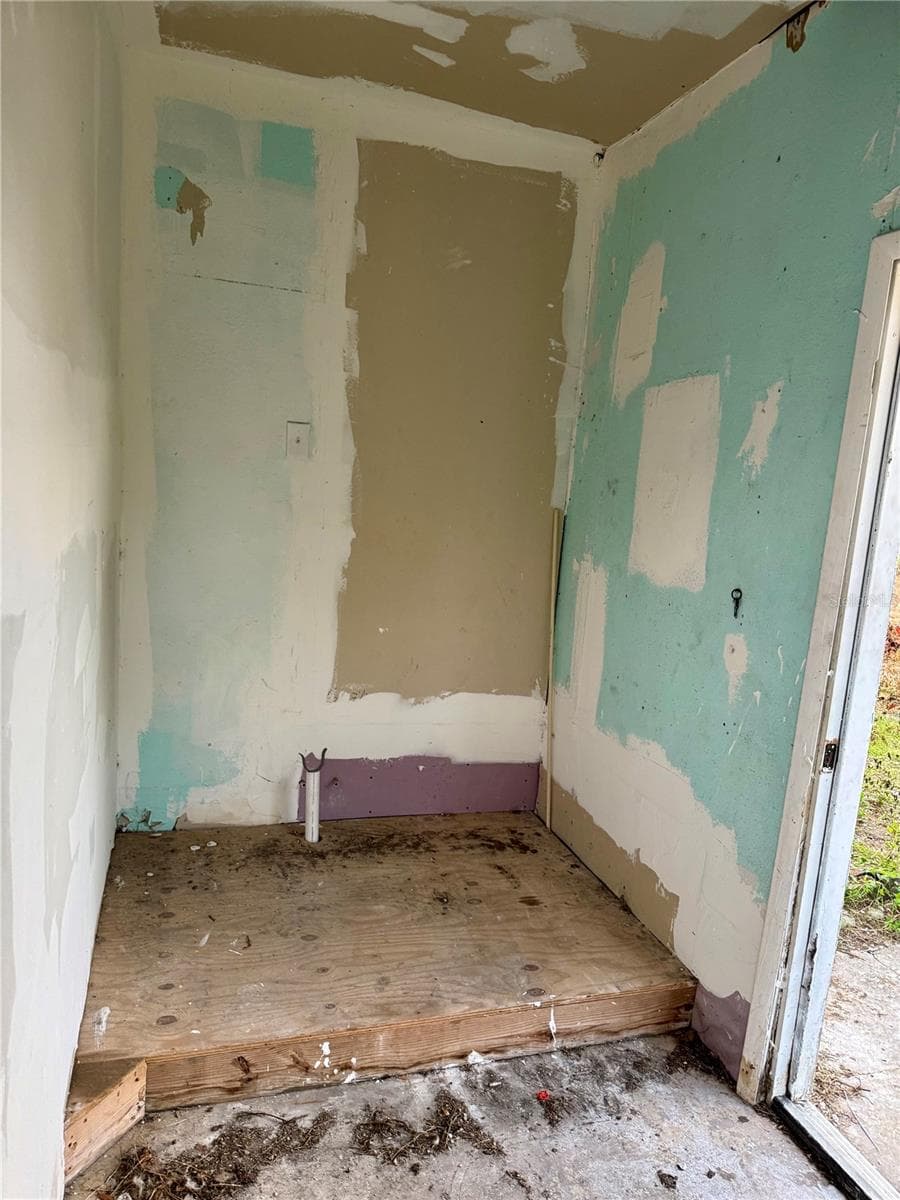 Future 1st studio - 1550 E BAY ST, BARTOW