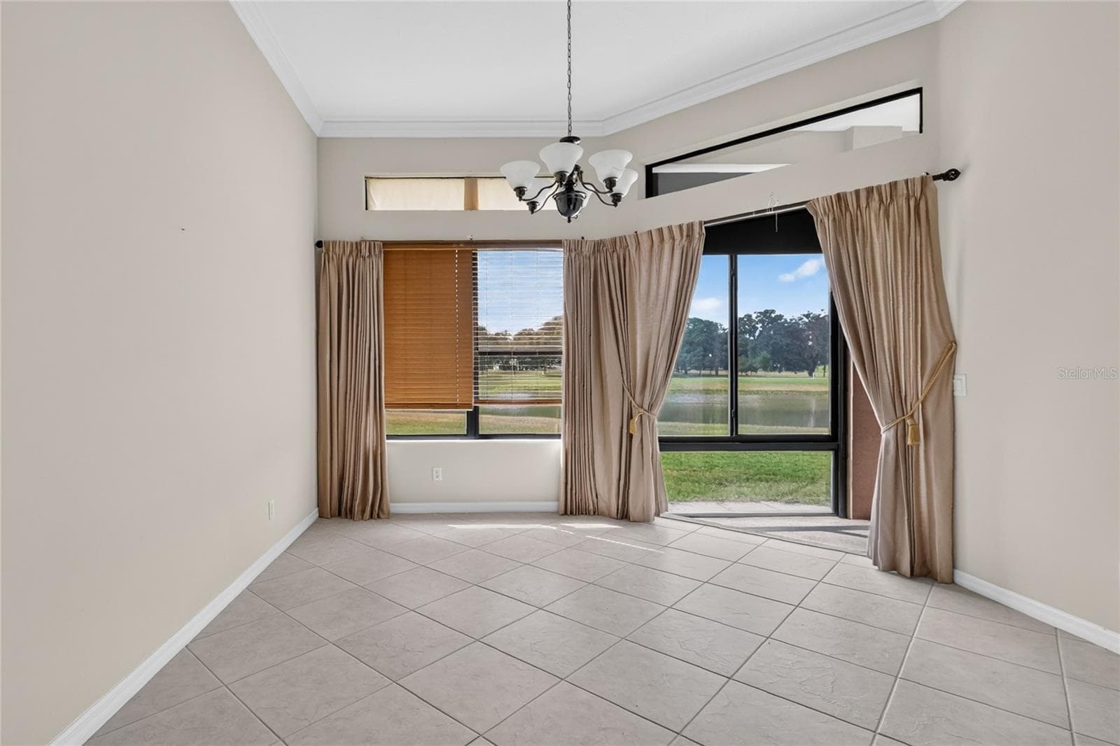 Enjoy your coffee with a peaceful view - 26717 WETLANDS WAY, LEESBURG