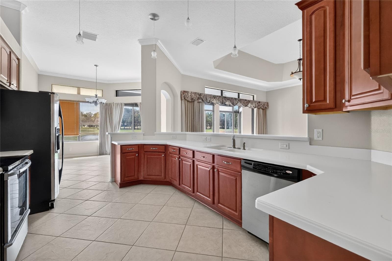 Stainless steel appliances - 26717 WETLANDS WAY, LEESBURG