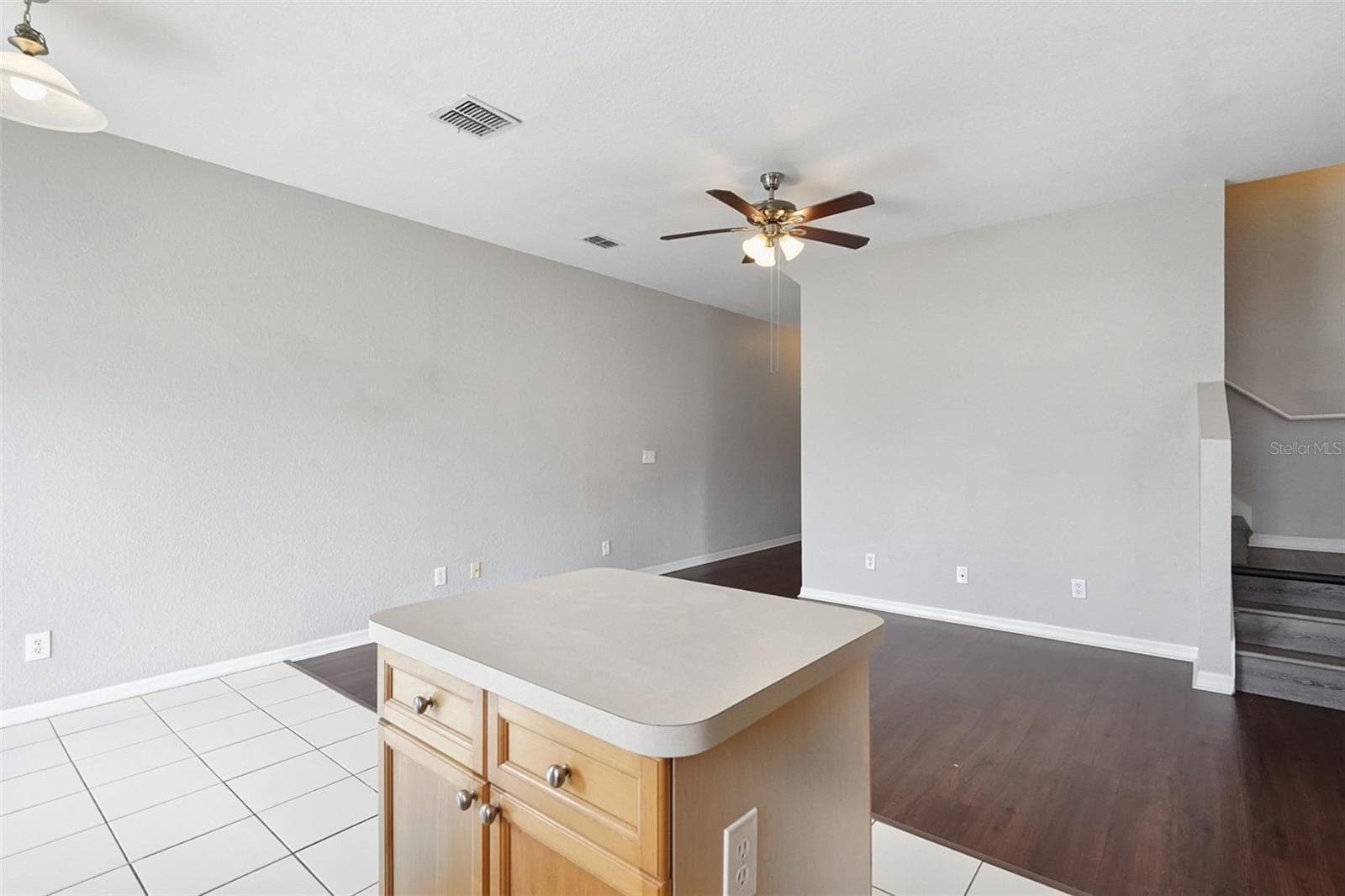 Townhouse at 7041 OPAL DR, LARGO, photo 5 of 25