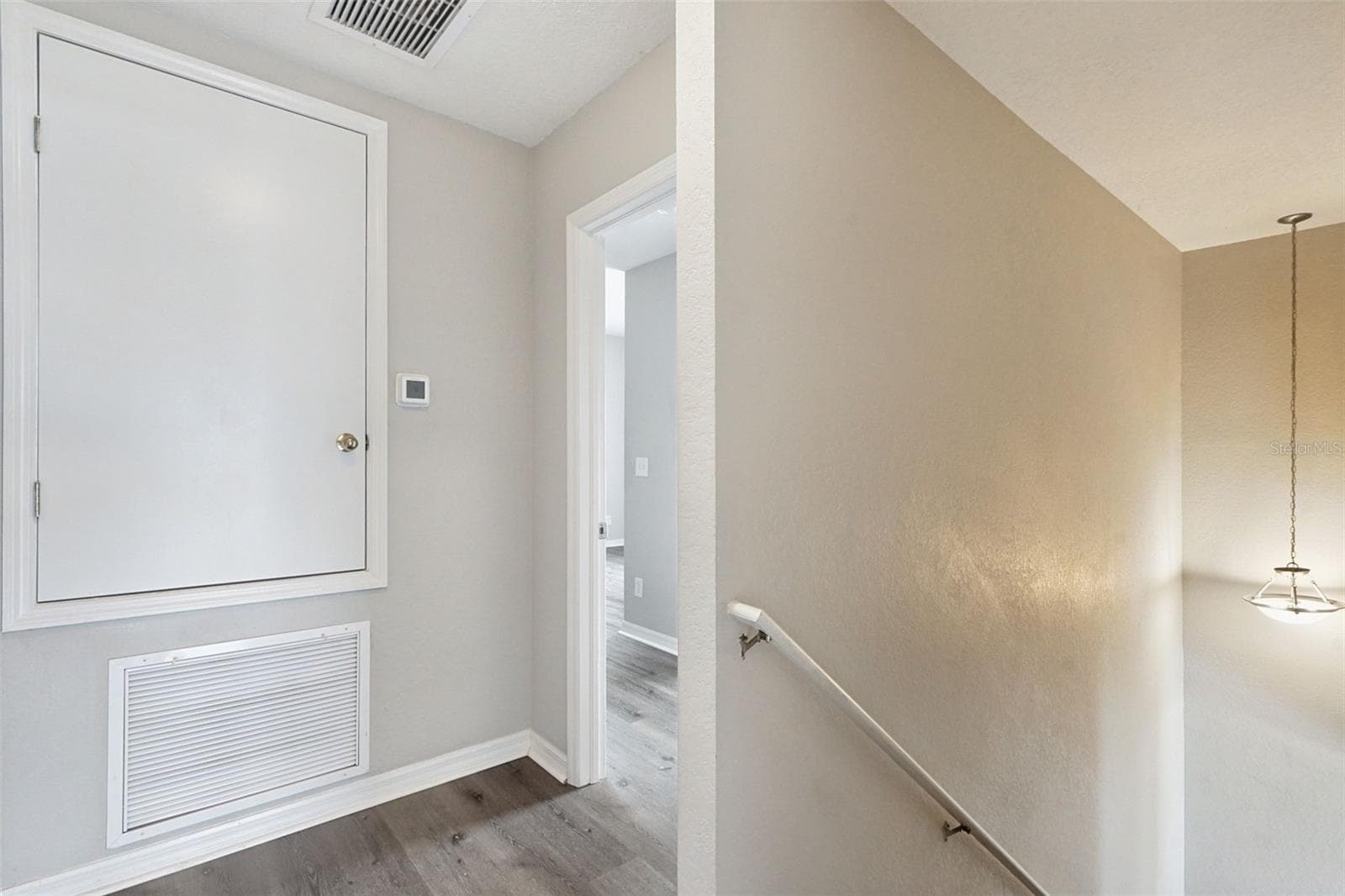 Townhouse at 7041 OPAL DR, LARGO, photo 10 of 25