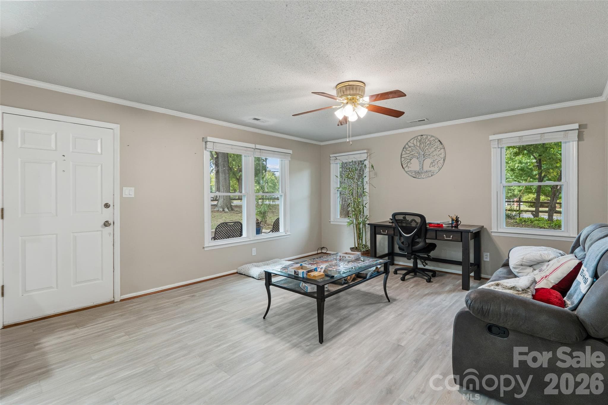 Single Family Residence at 1109 Pinewood Road, Rock Hill, photo 5 of 29