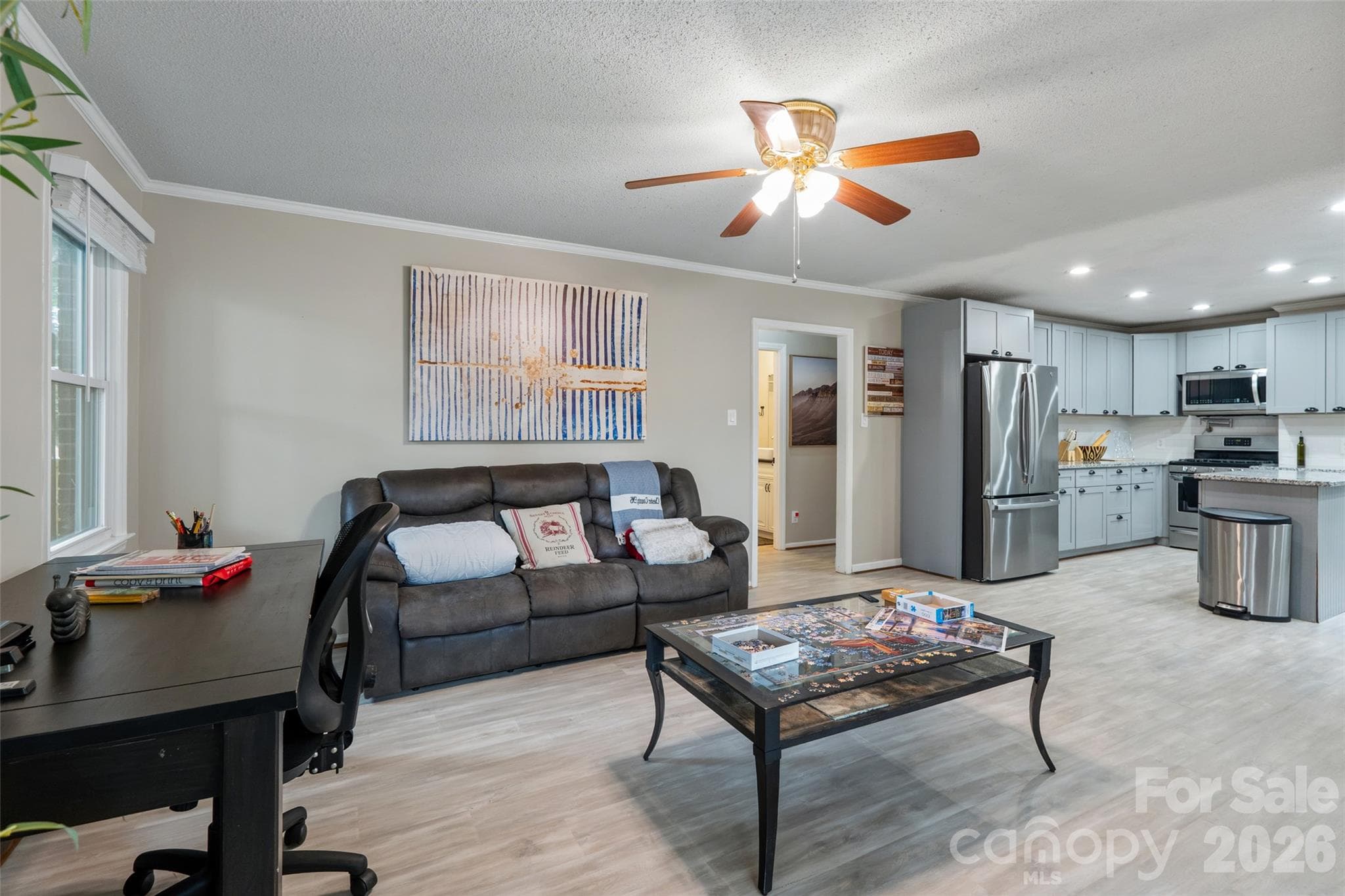 Single Family Residence at 1109 Pinewood Road, Rock Hill, photo 6 of 29