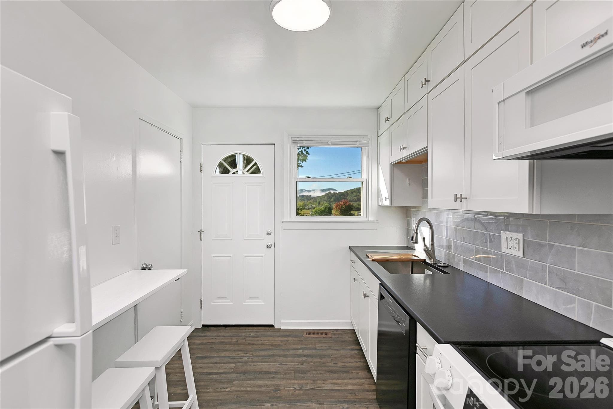 Condominium at 52 Elm Bend Road, Brevard, photo 11 of 31