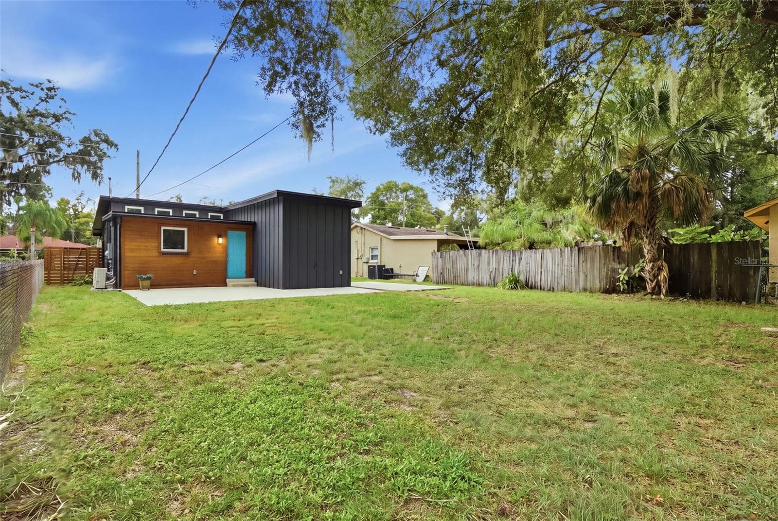 Expansive backyard-room for a pool, future ADU, or additional RV/boat parking - 5837 TENNESSEE AVE, NEW PORT RICHEY