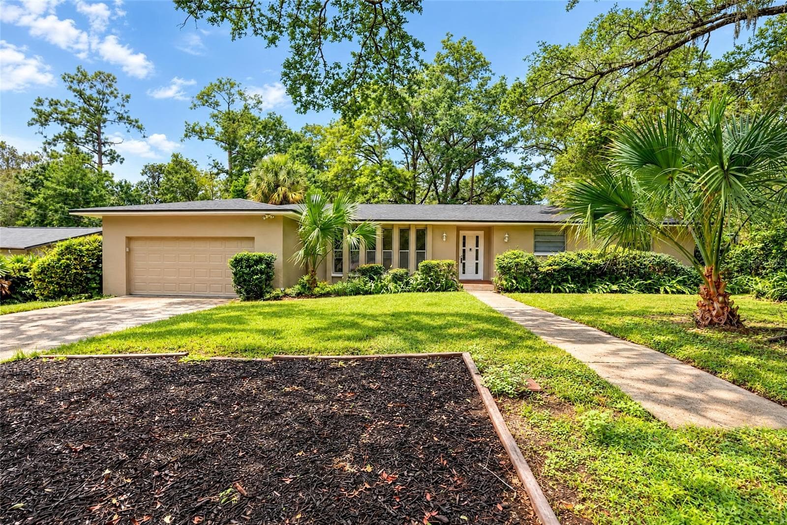 930 NW 37TH TER