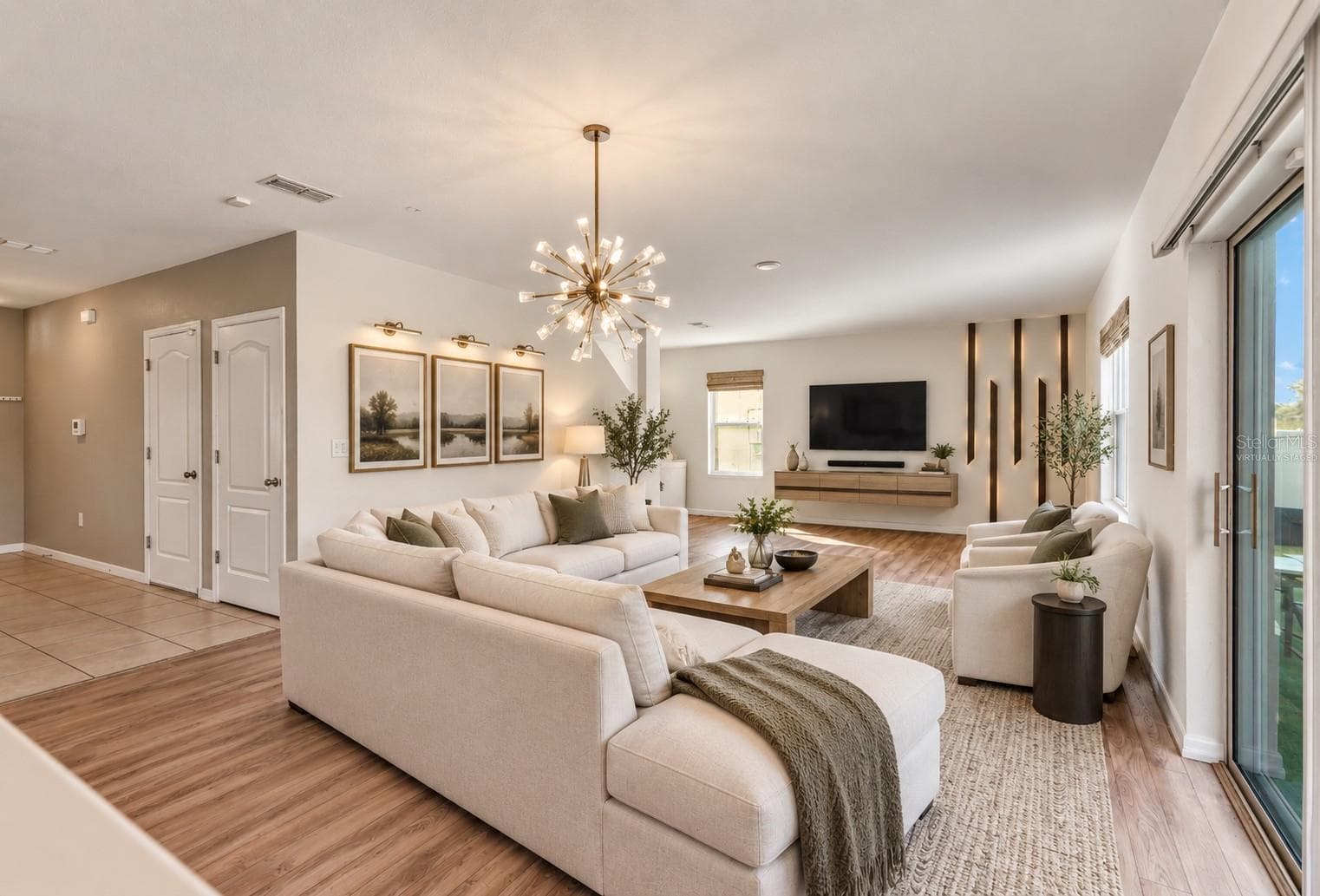 Virtually Staged - 2150 ROCKMART LOOP, TAVARES