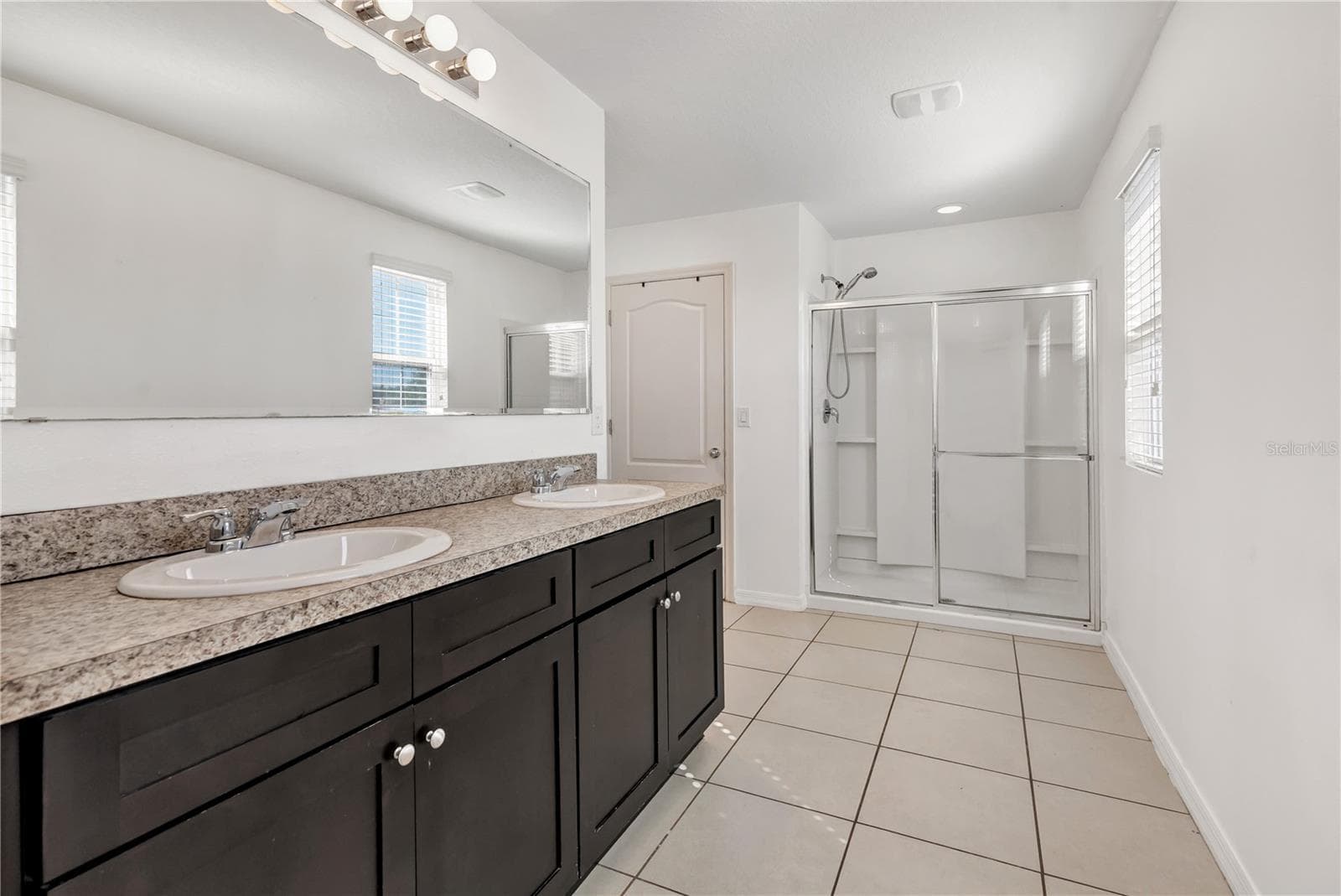 Single Family Residence at 2150 ROCKMART LOOP, TAVARES, photo 20 of 35