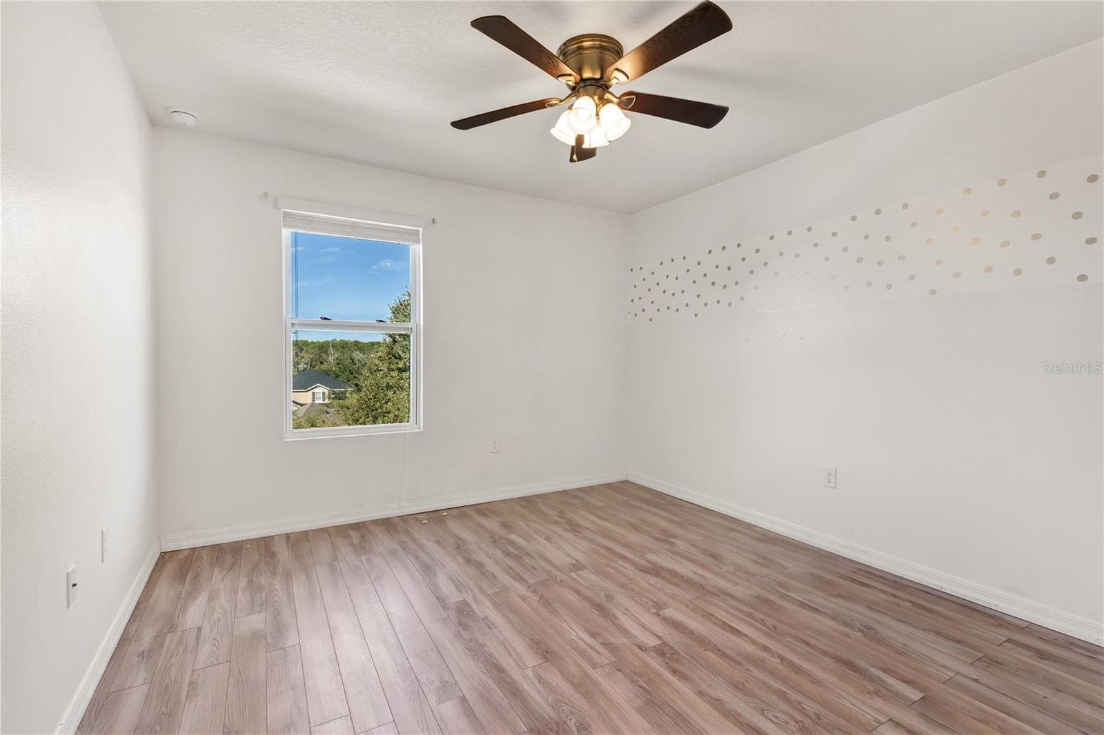 Single Family Residence at 2150 ROCKMART LOOP, TAVARES, photo 28 of 35