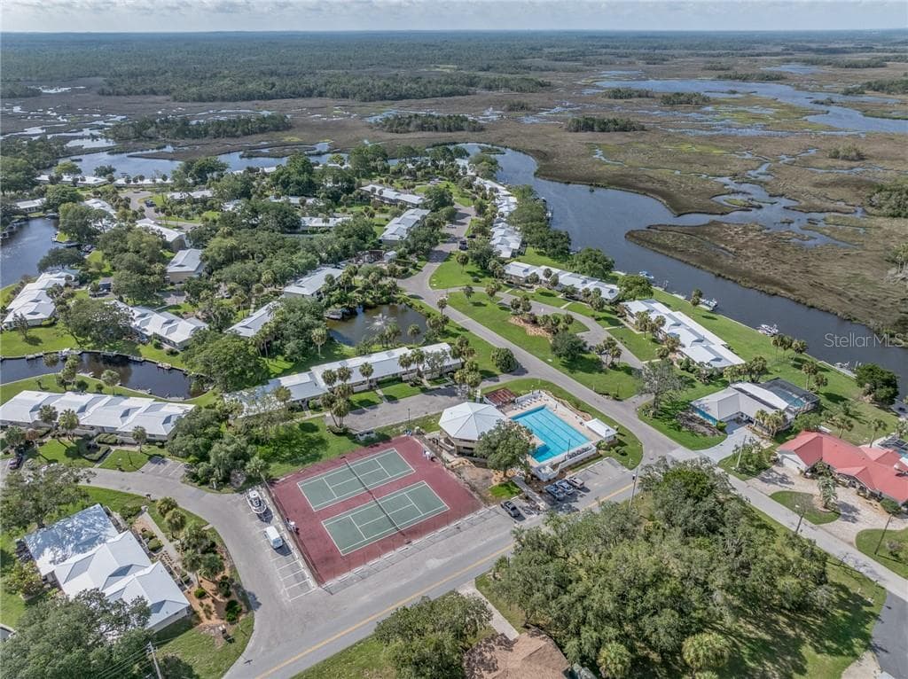 Condominium at CRYSTAL RIVER, photo 19 of 19