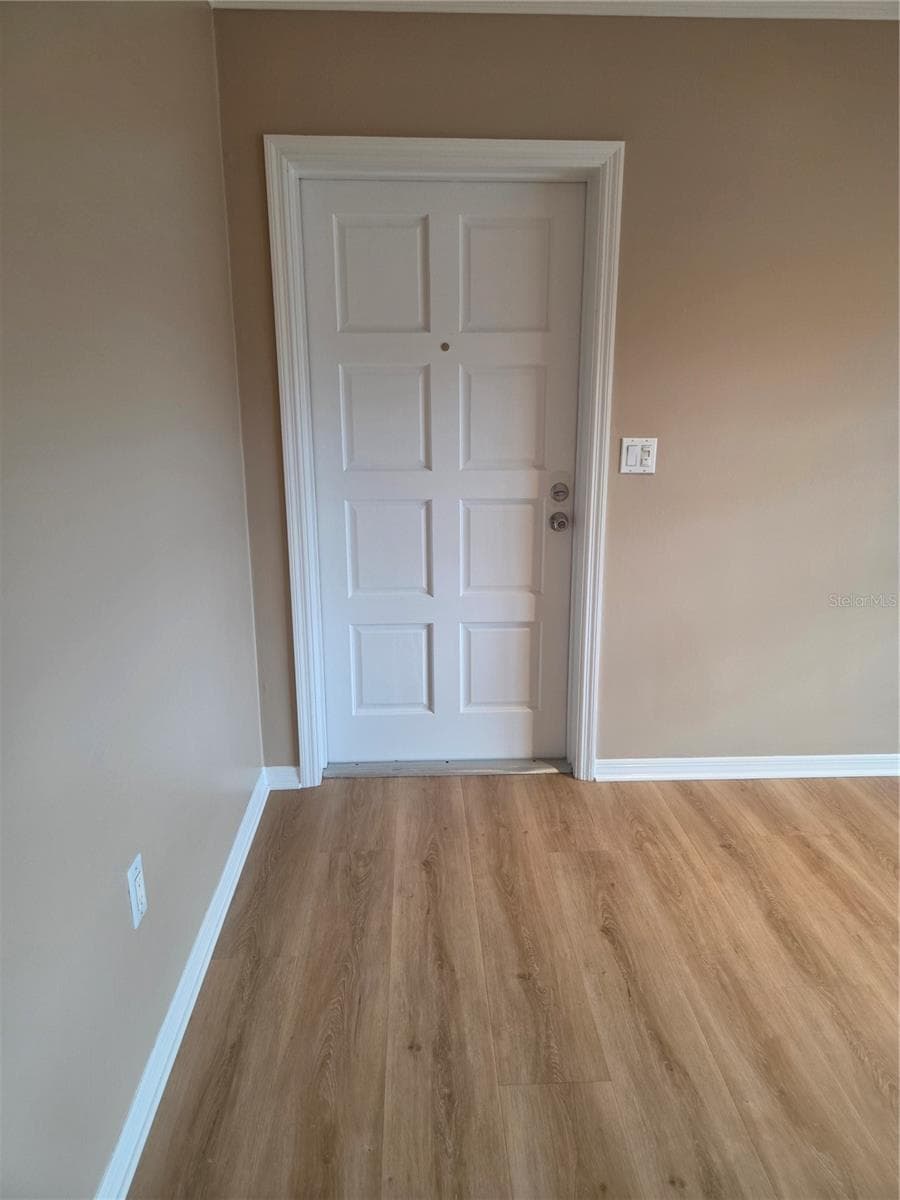 Condominium at 5800 HOLLYWOOD BLVD #125, SARASOTA, photo 4 of 25