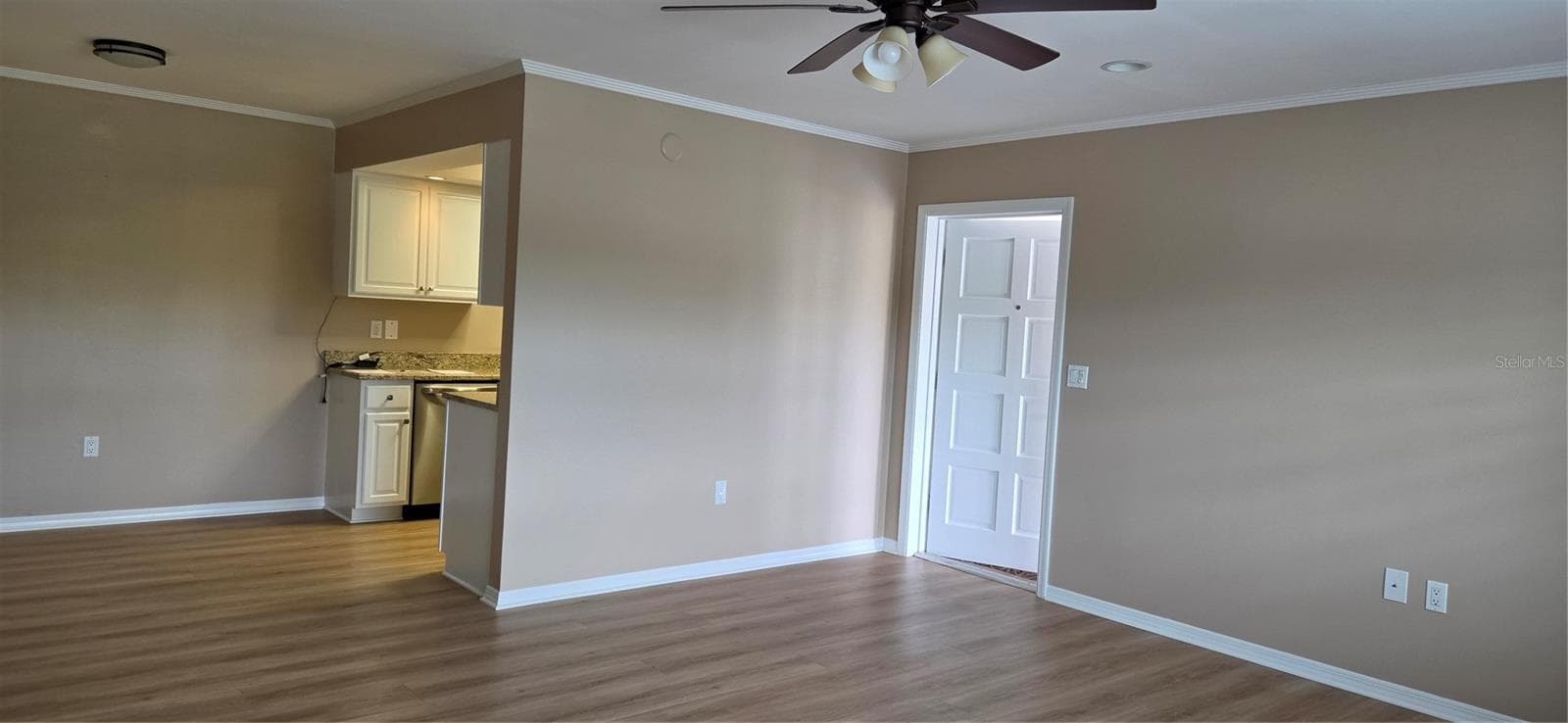 Condominium at 5800 HOLLYWOOD BLVD #125, SARASOTA, photo 5 of 25