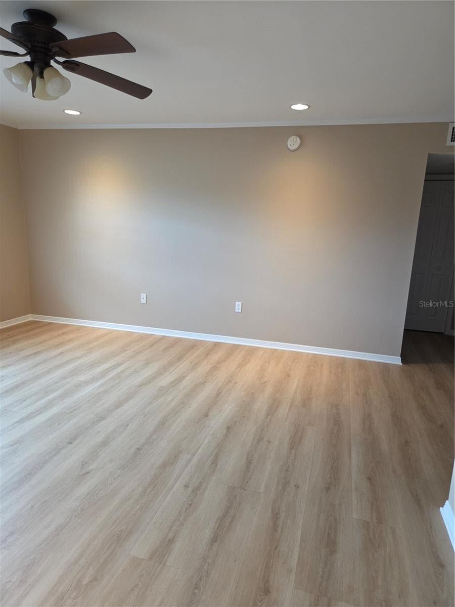 Condominium at 5800 HOLLYWOOD BLVD #125, SARASOTA, photo 6 of 25