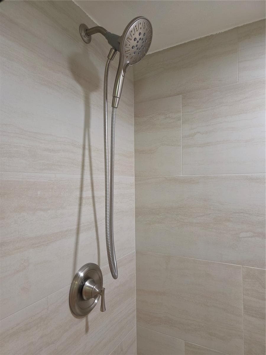 Condominium at 5800 HOLLYWOOD BLVD #125, SARASOTA, photo 20 of 25